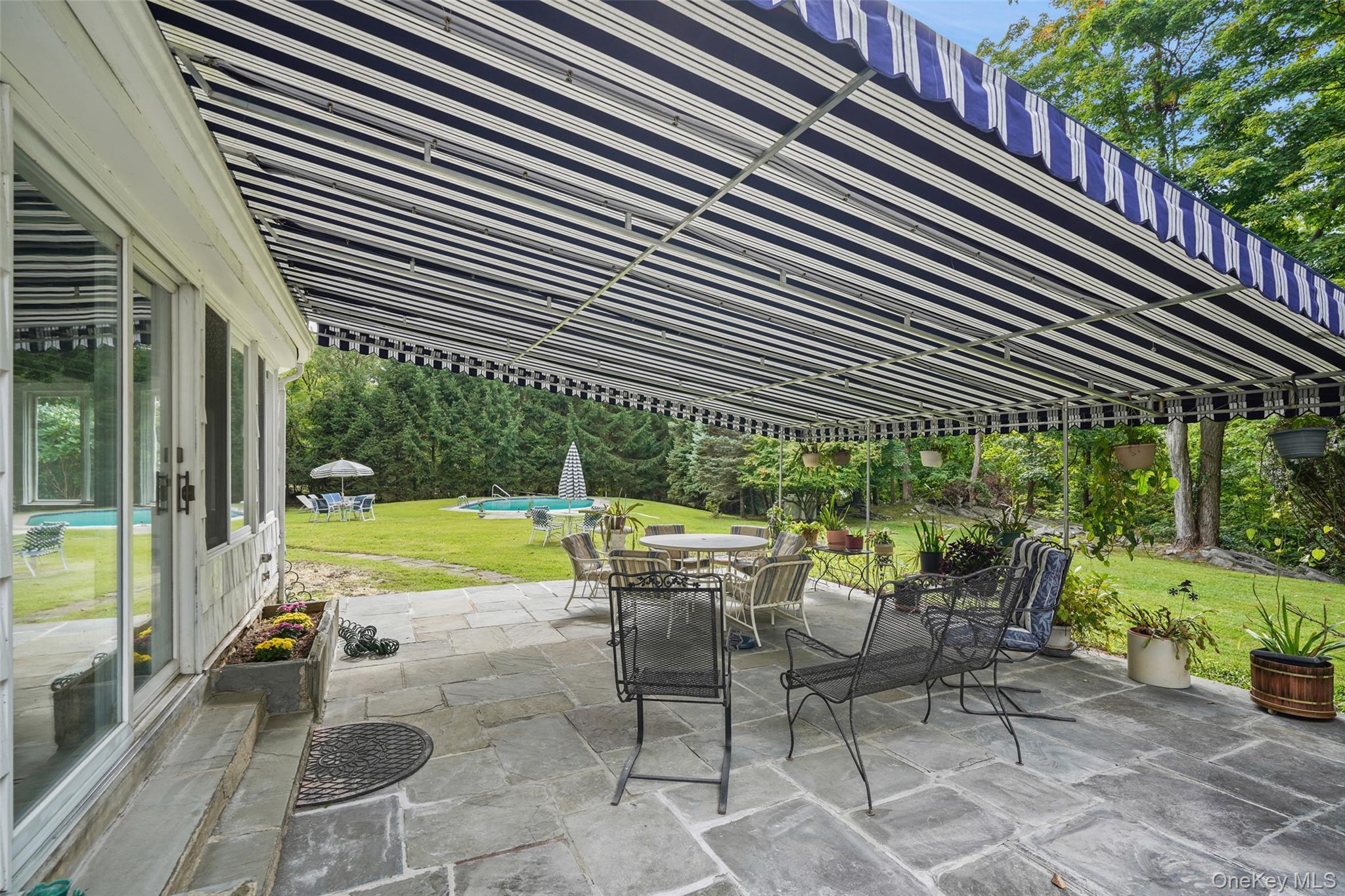 Single Family Kenilworth Road Westchester County, NY 10580, MLS-1053438-17