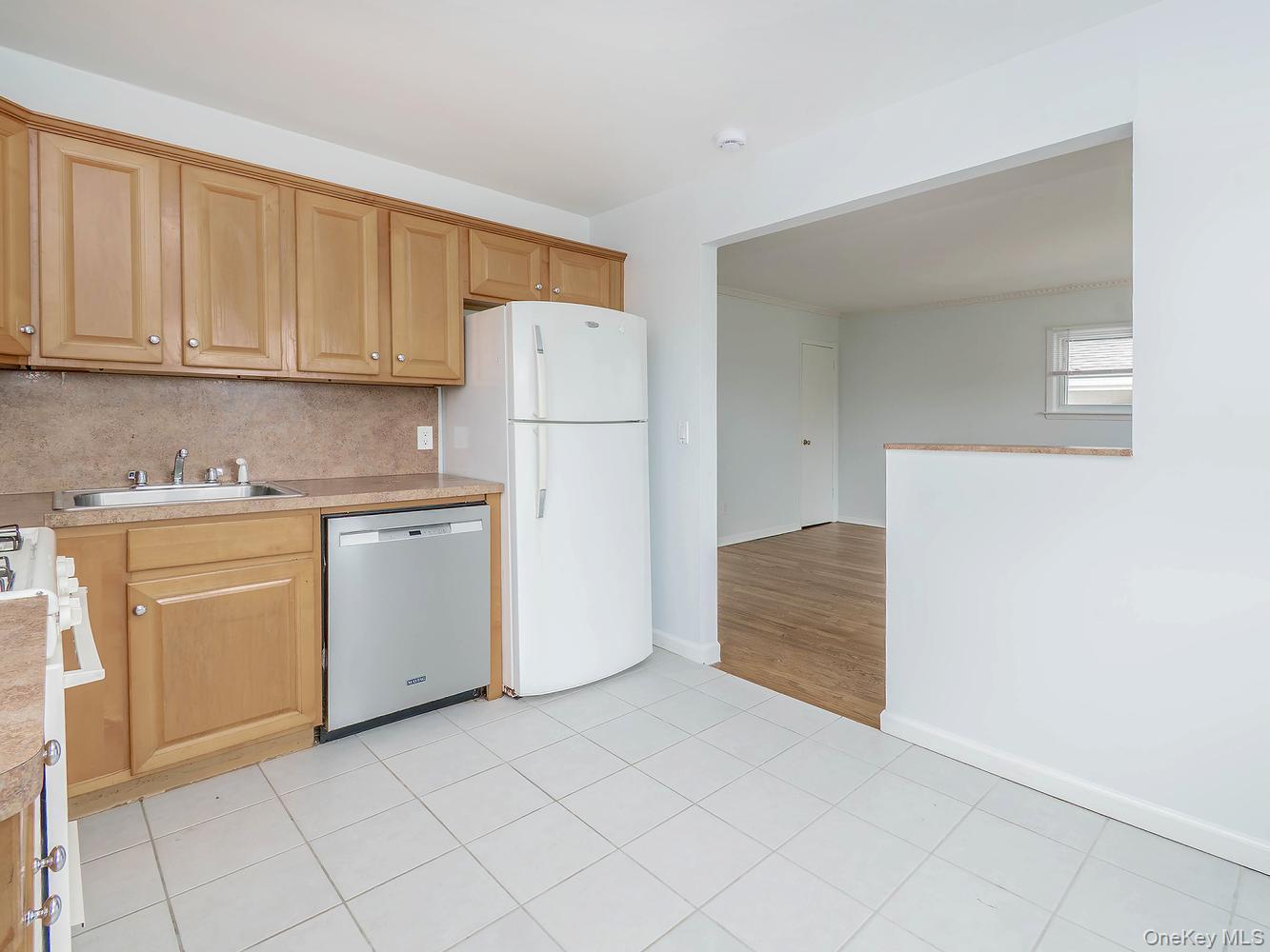 Single Family Corchaug Avenue Nassau County, NY 11050, MLS-1053457-21