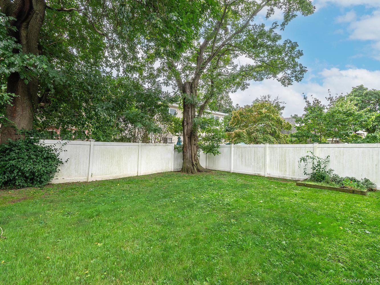 Single Family Corchaug Avenue Nassau County, NY 11050, MLS-1053457-30