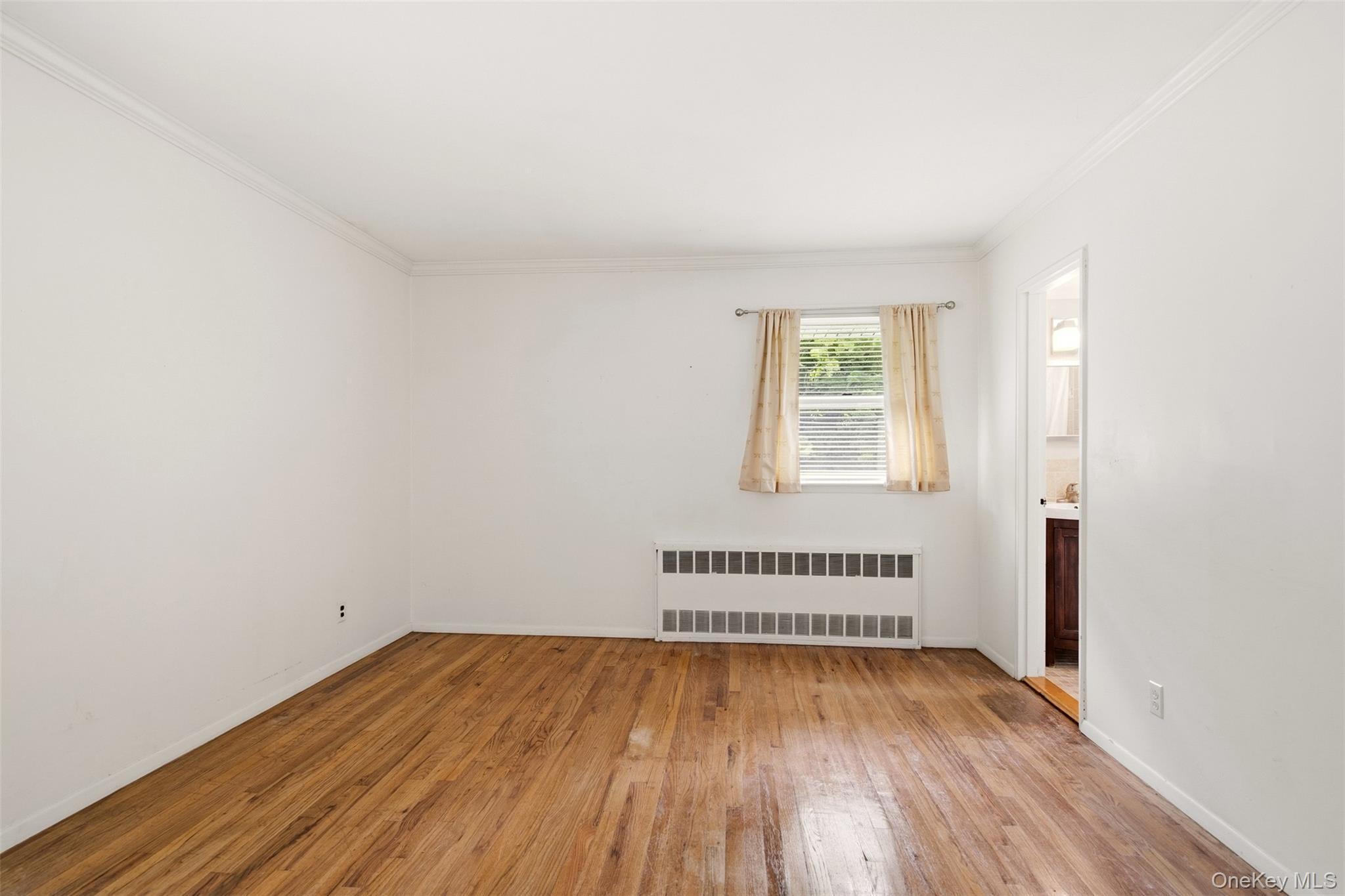 Single Family Flower Hill Road Suffolk County, NY 11743, MLS-1053463-16