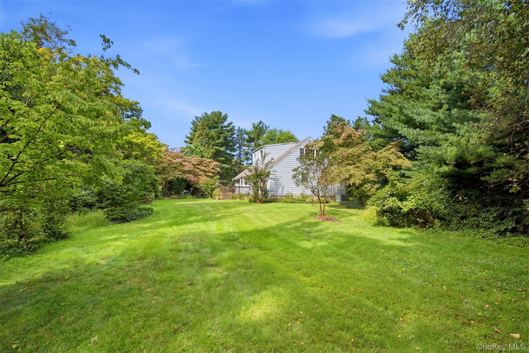 Single Family Flower Hill Road Suffolk County, NY 11743, MLS-1053463-34