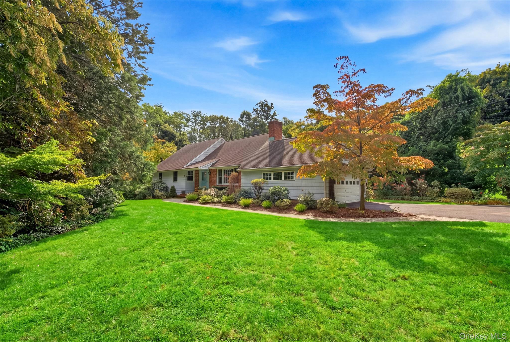 Single Family Flower Hill Road Suffolk County, NY 11743, MLS-1053463-40