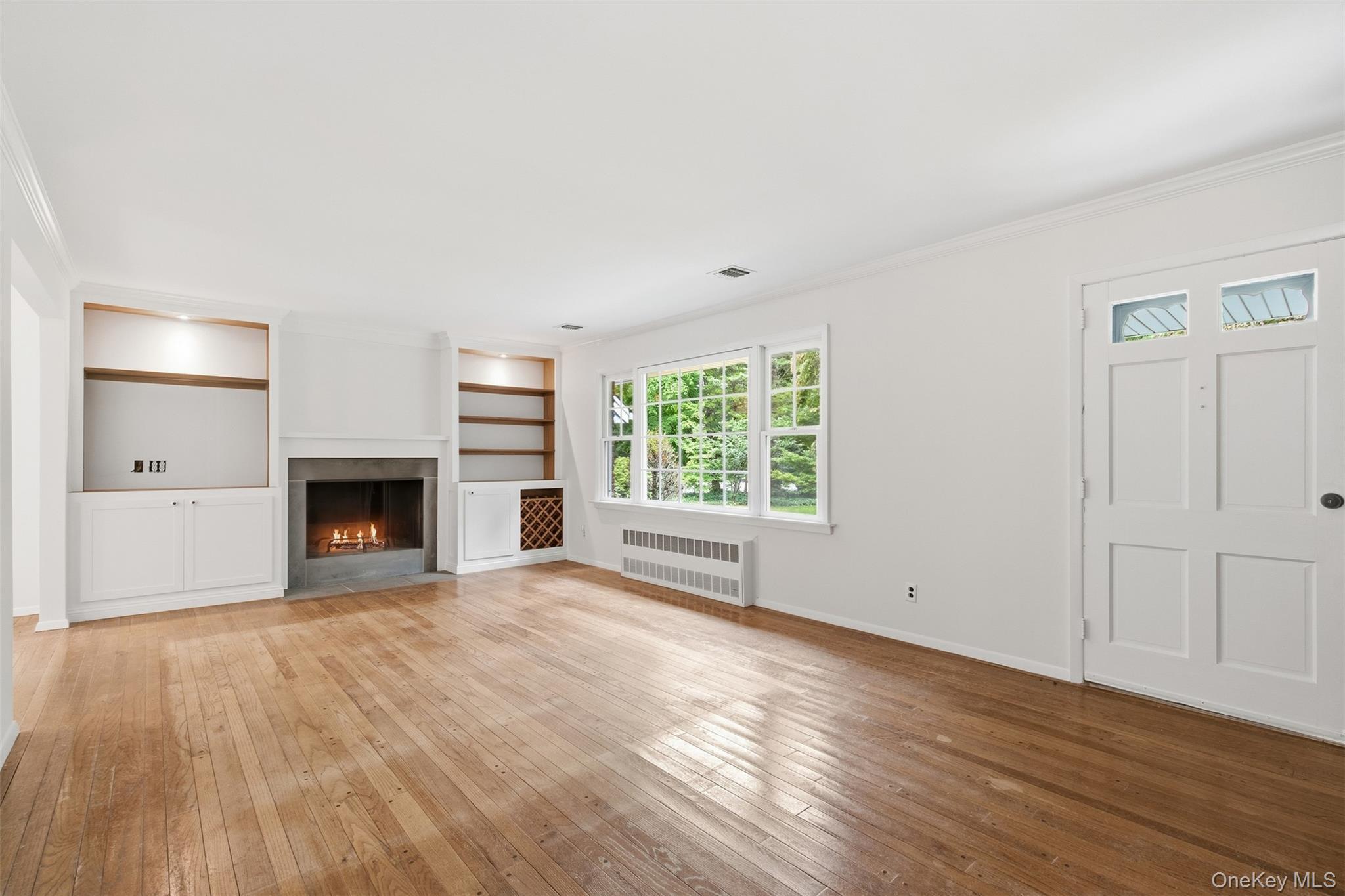 Single Family Flower Hill Road Suffolk County, NY 11743, MLS-1053463-5