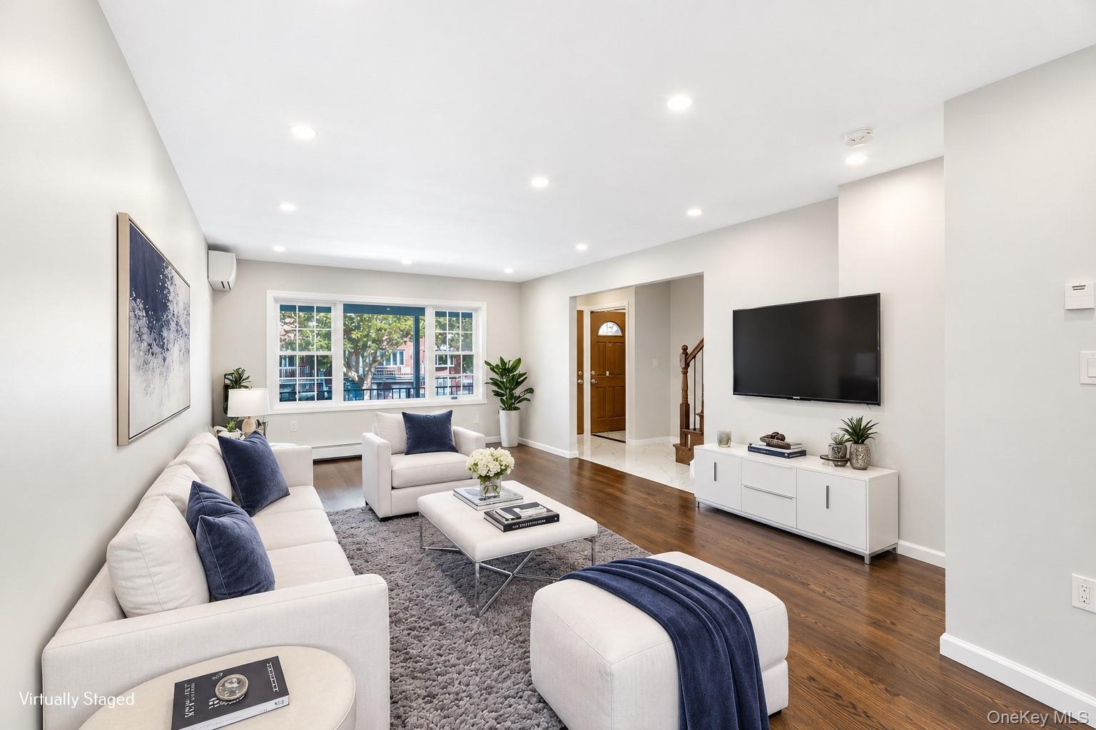 Single Family 76th Road  Queens, NY 11367, MLS-1053486-3