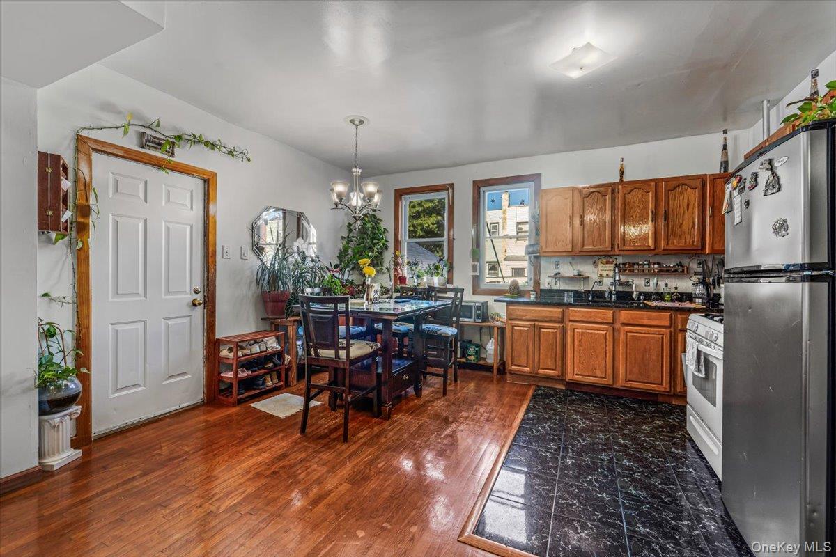 Single Family Humphreys Street Queens, NY 11369, MLS-1053490-3