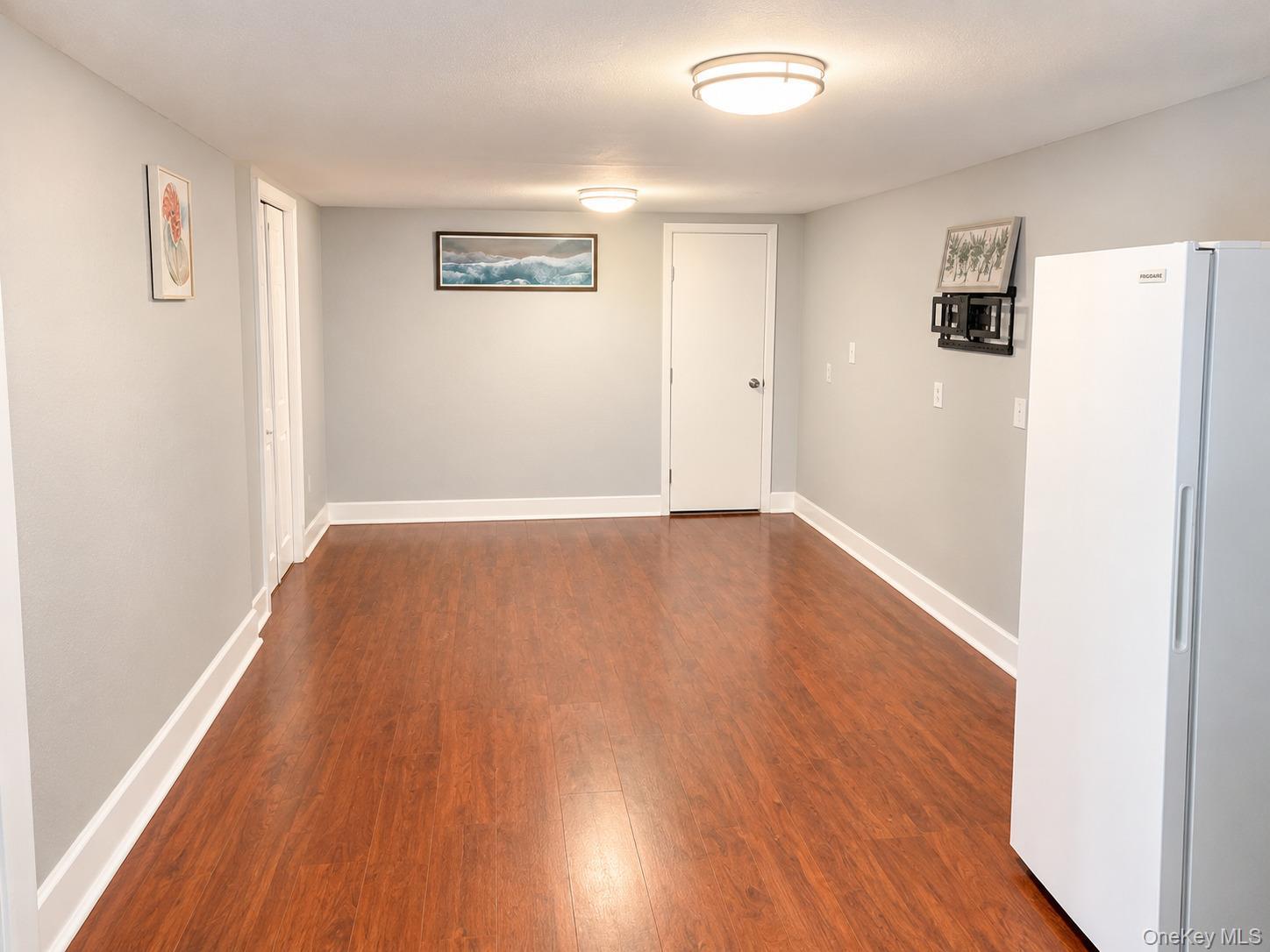 Single Family Whitehall Terrace Queens, NY 11427, MLS-1053497-12