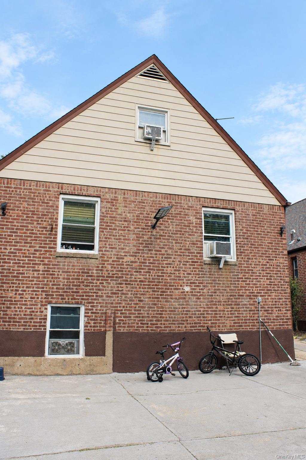 Single Family Whitehall Terrace  Queens, NY 11427, MLS-1053497-13