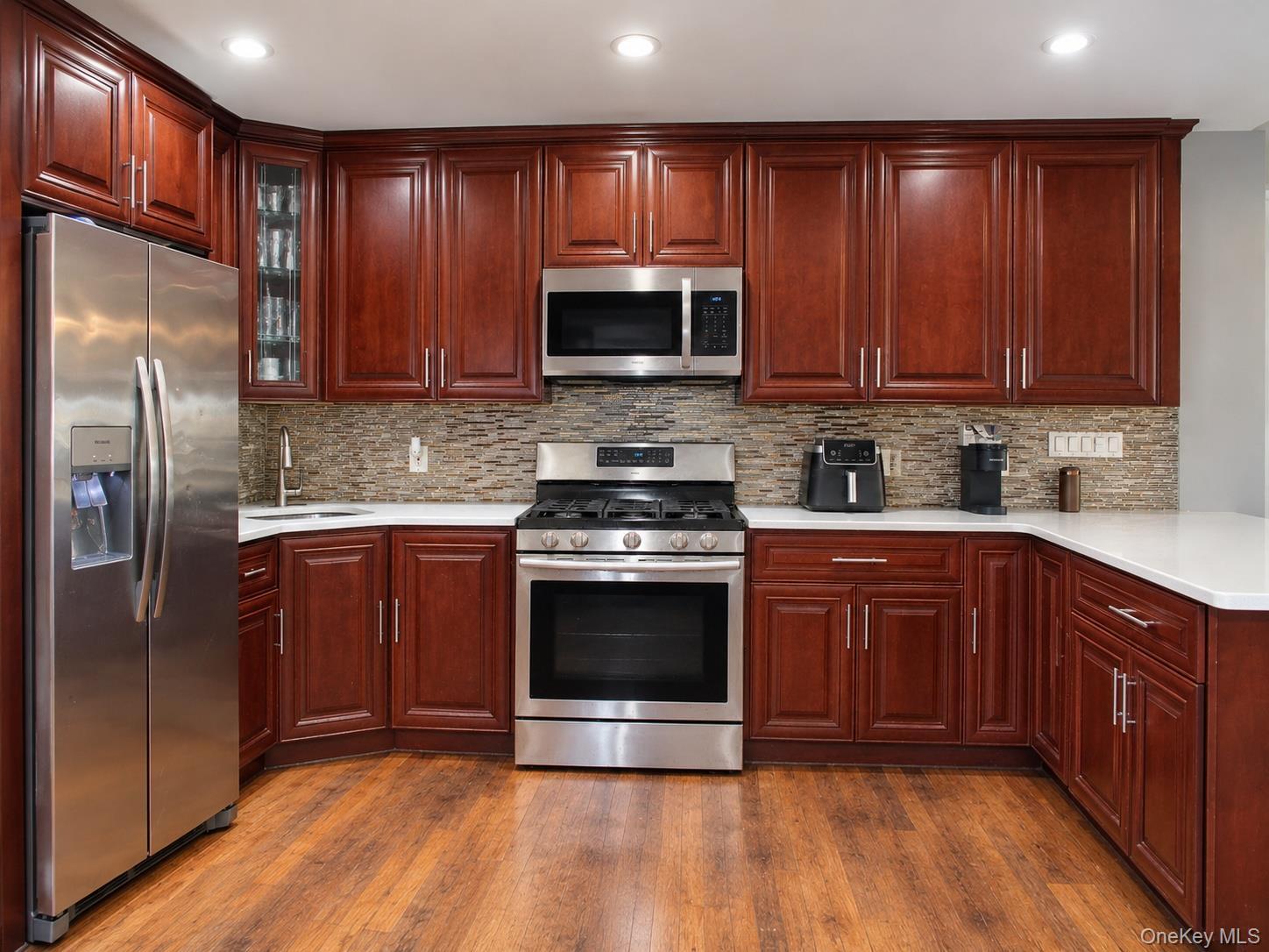 Single Family Whitehall Terrace Queens, NY 11427, MLS-1053497-2