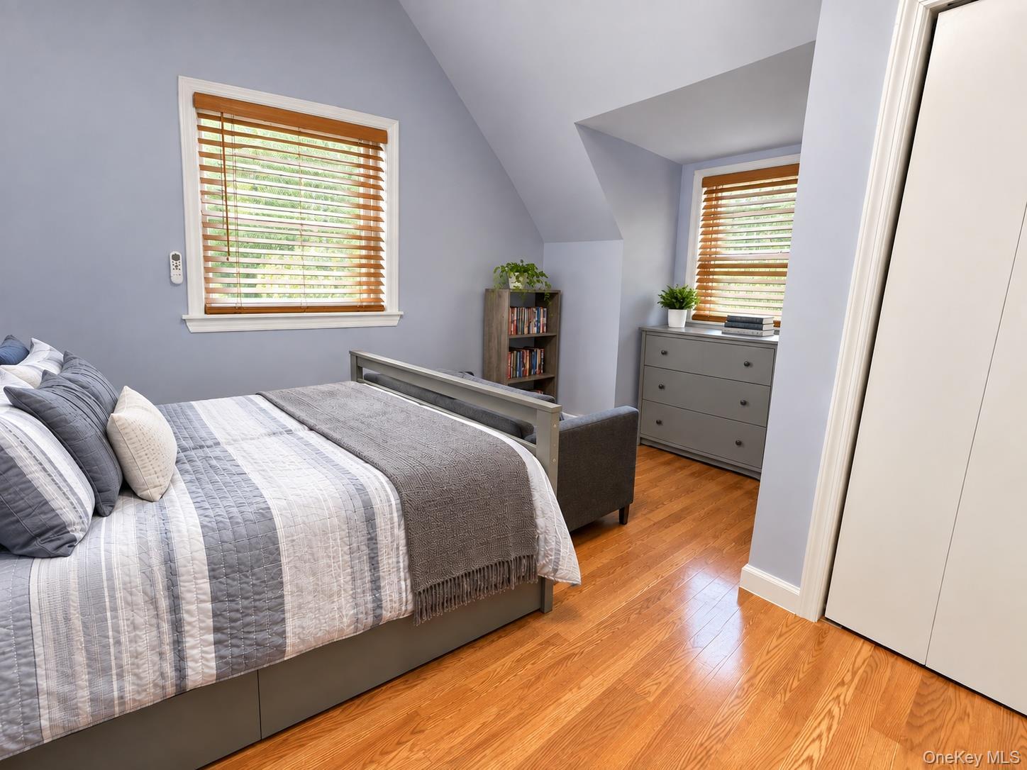 Single Family Whitehall Terrace Queens, NY 11427, MLS-1053497-5