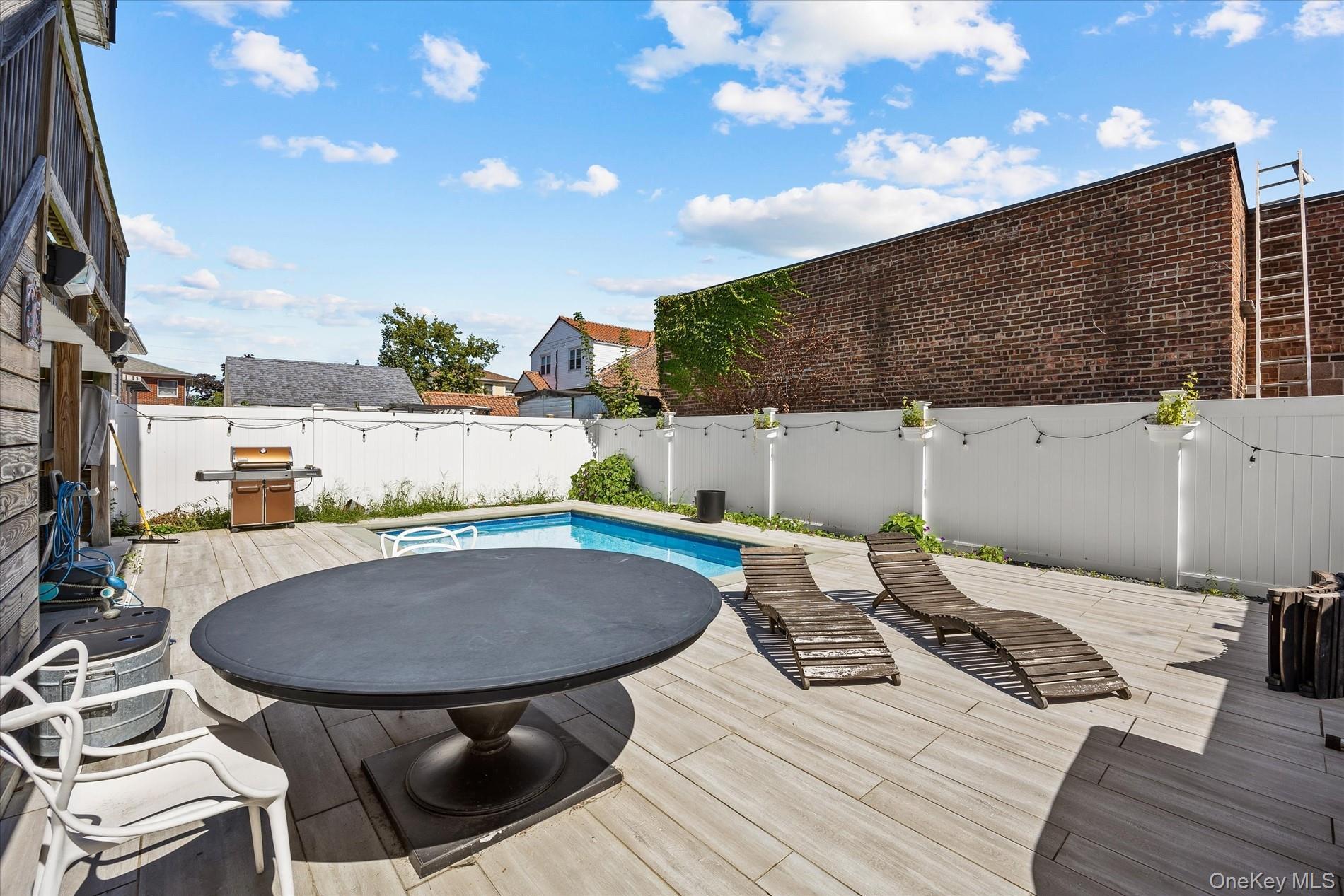 Single Family 101 Street Queens, NY 11414, MLS-1053501-32