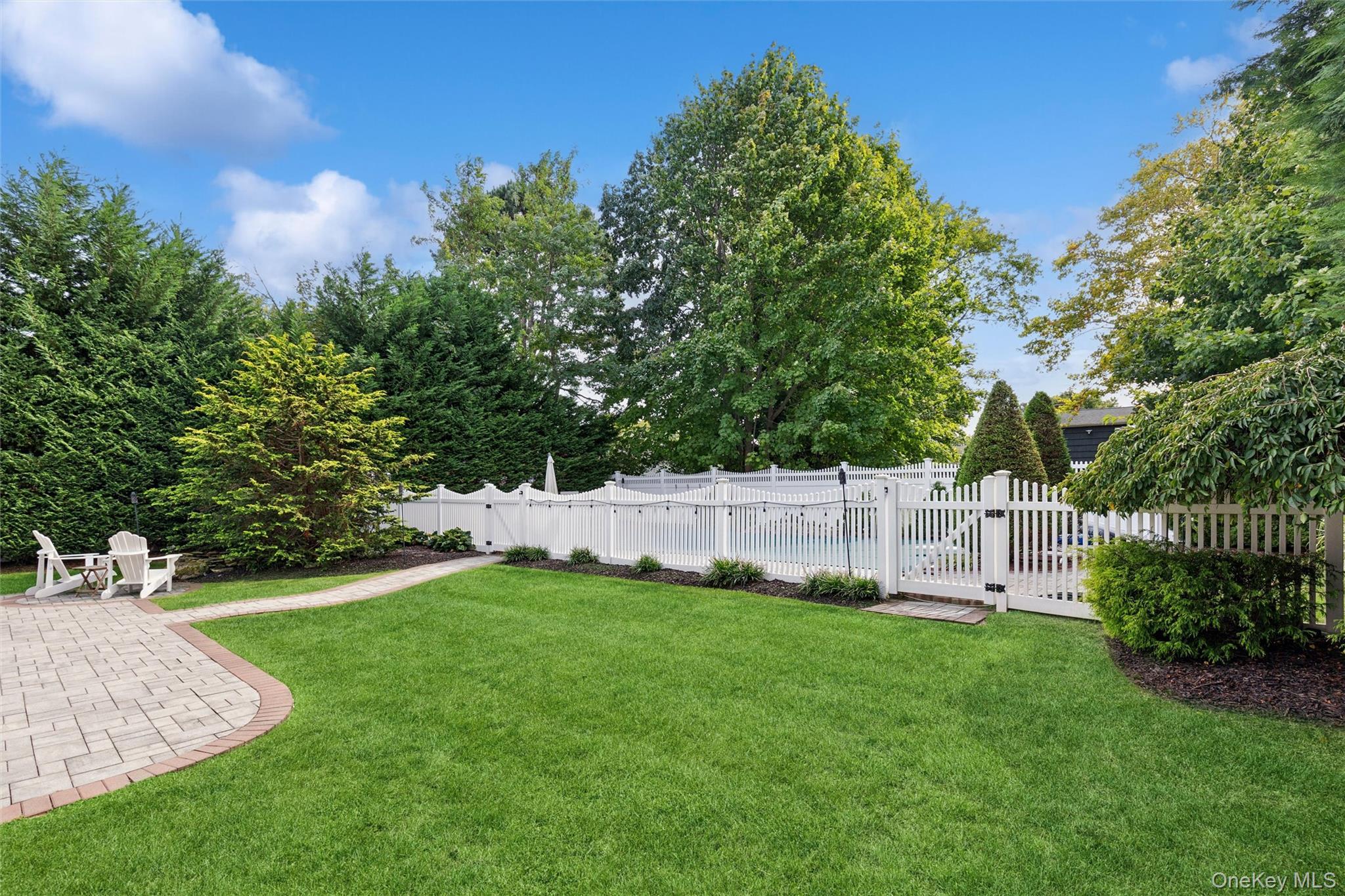 Single Family Larkspur Drive  Suffolk County, NY 11795, MLS-1053506-29