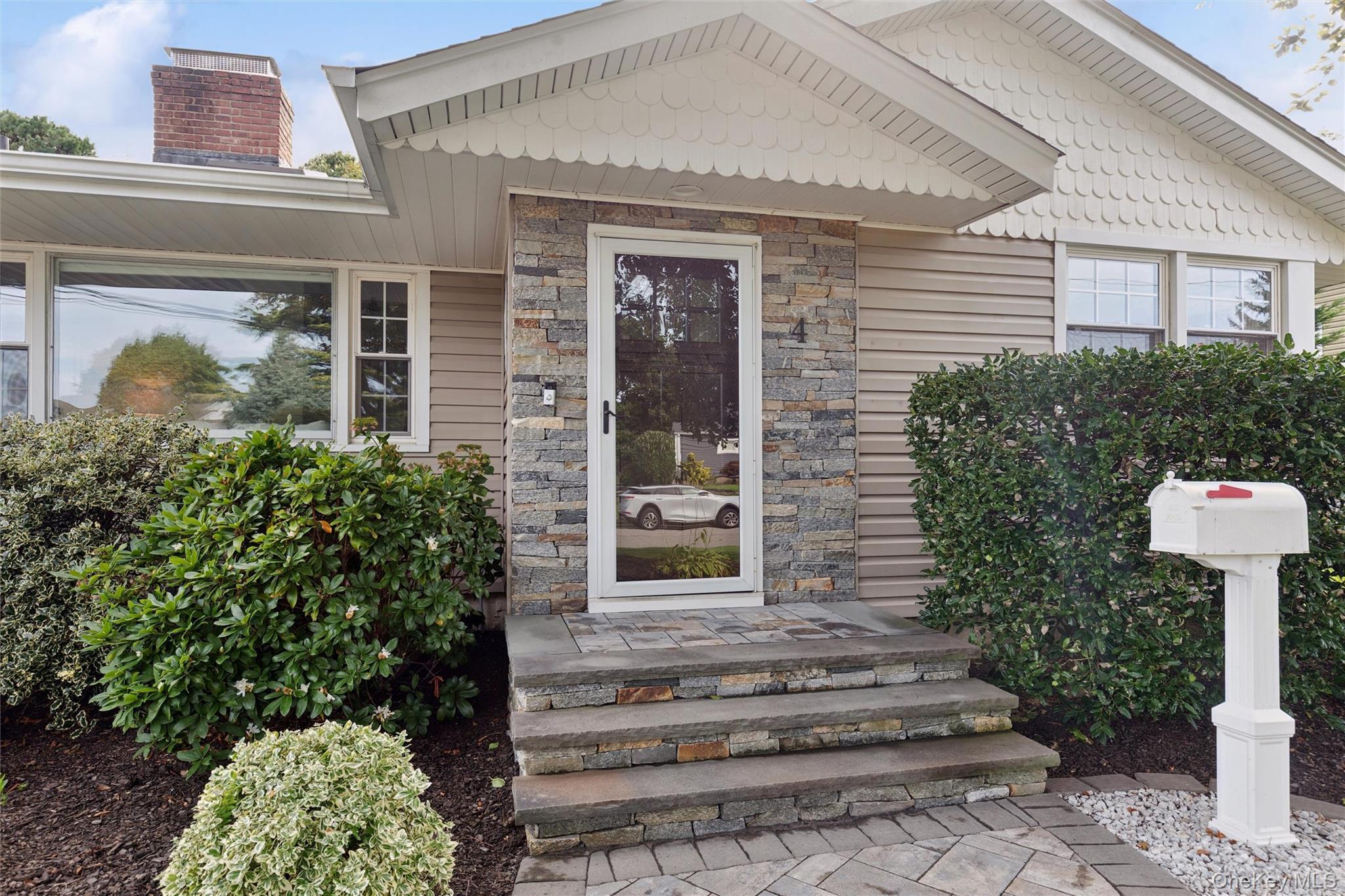 Single Family Larkspur Drive  Suffolk County, NY 11795, MLS-1053506-34