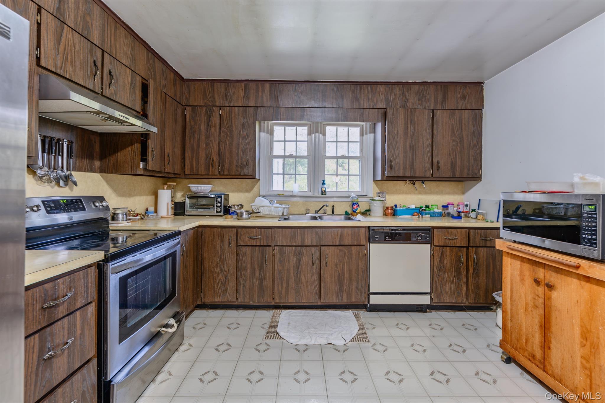 Single Family Jeanette Lane  Ulster County, NY 12449, MLS-1053526-9
