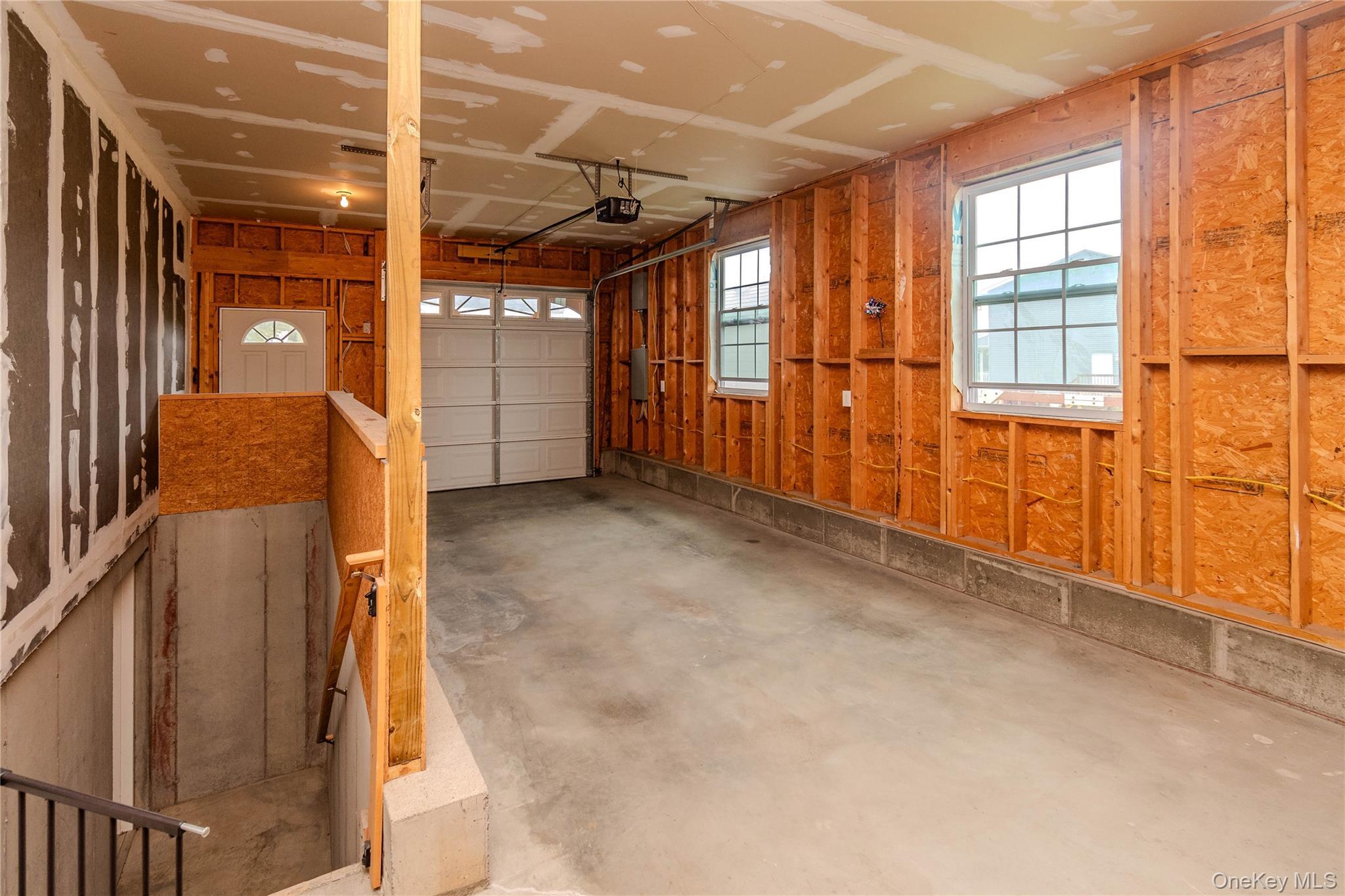 Single Family Quincy Stowell Court  Ulster County, NY 12477, MLS-1053543-23