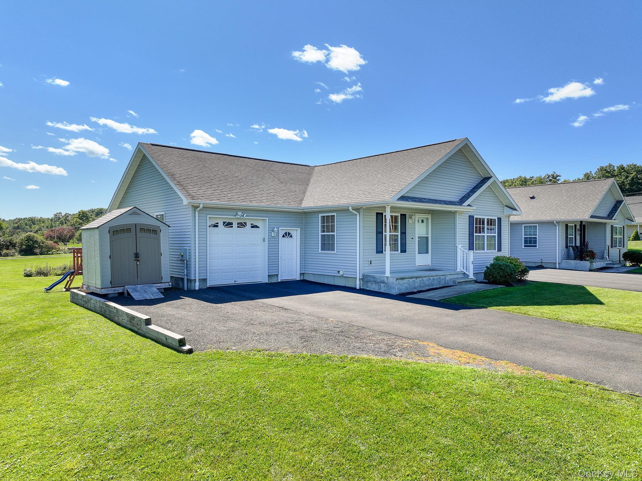 Single Family Quincy Stowell Court  Ulster County, NY 12477, MLS-1053543-30