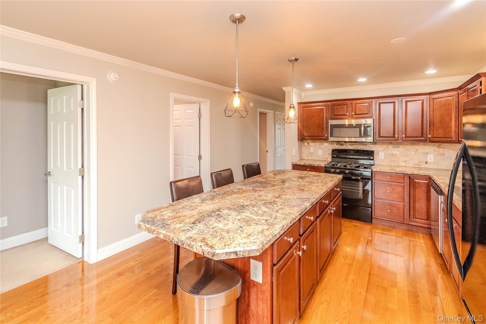 Single Family Quincy Stowell Court  Ulster County, NY 12477, MLS-1053543-9