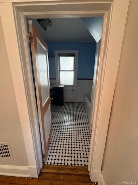 Single Family Martineau Street Staten Island, NY 10303, MLS-1053567-11