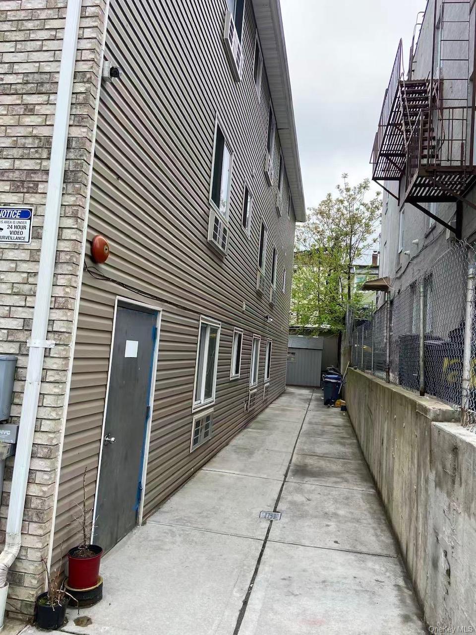 Single Family Beach Avenue Bronx, NY 10472, MLS-1053580-2