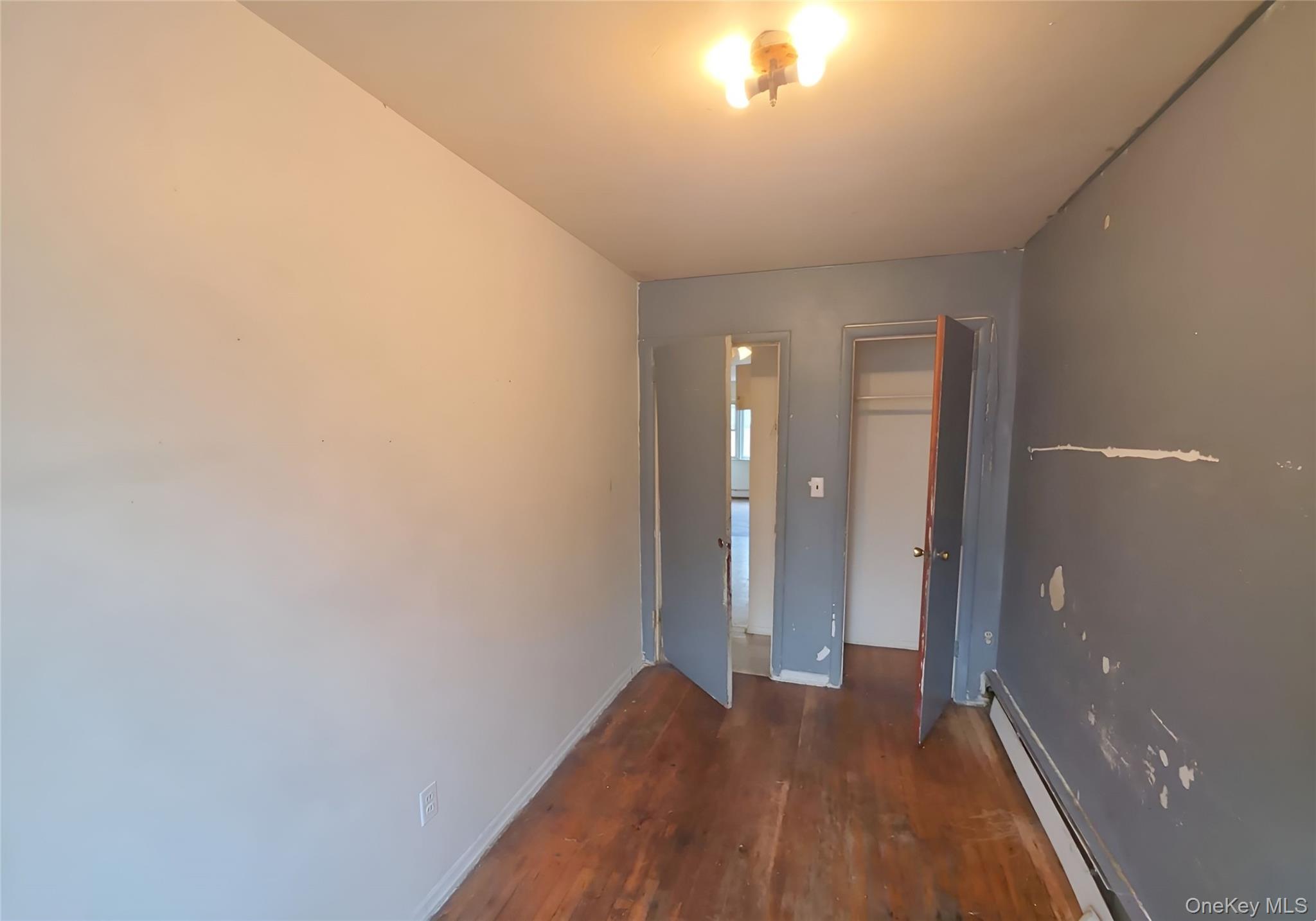 Single Family 91st Street  Queens, NY 11416, MLS-1053584-10