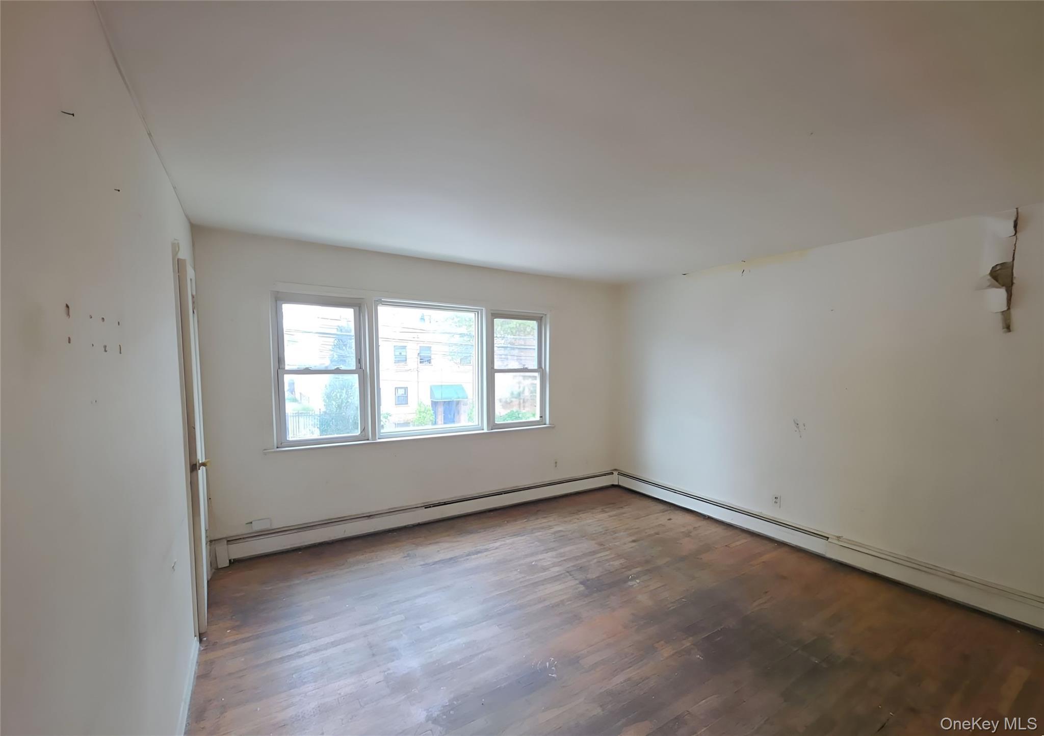 Single Family 91st Street  Queens, NY 11416, MLS-1053584-5