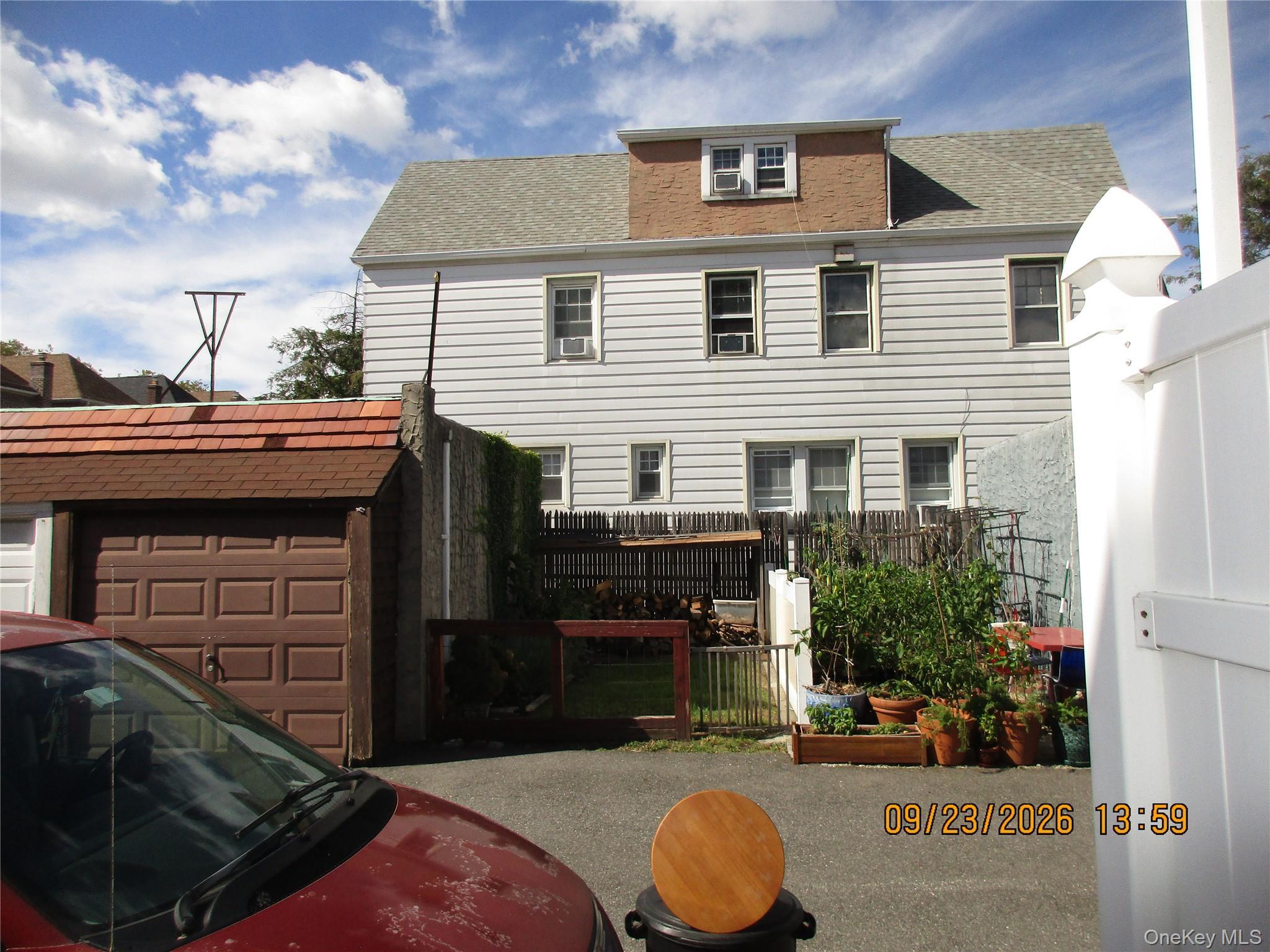 Single Family Penelope Avenue  Queens, NY 11379, MLS-1053588-15