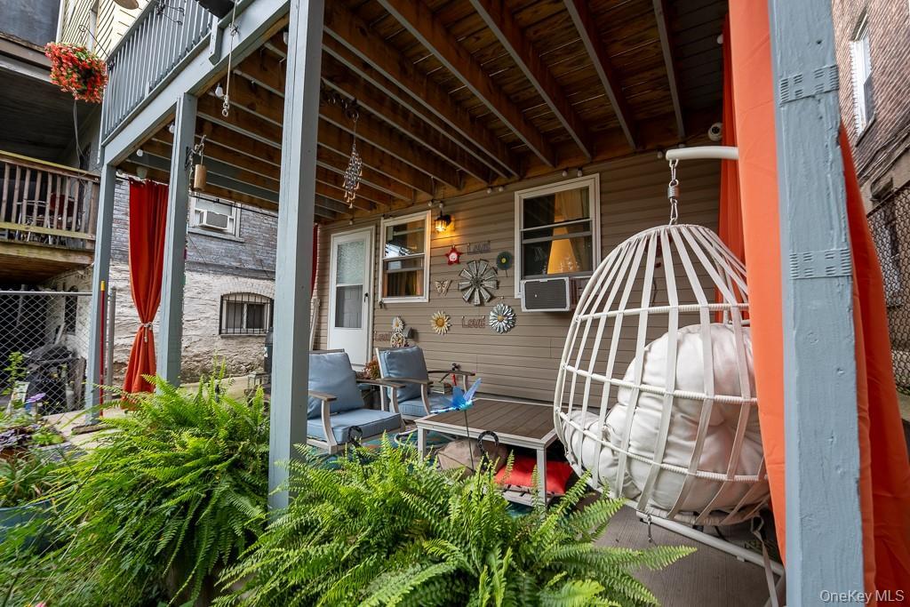 Single Family Taylor Avenue Bronx, NY 10460, MLS-1053597-17