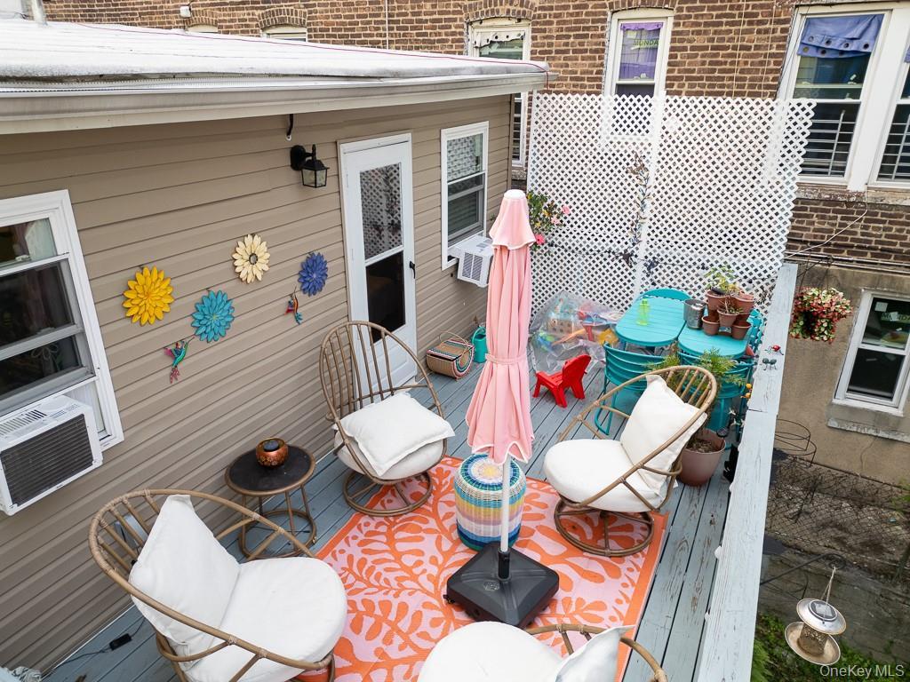 Single Family Taylor Avenue Bronx, NY 10460, MLS-1053597-6