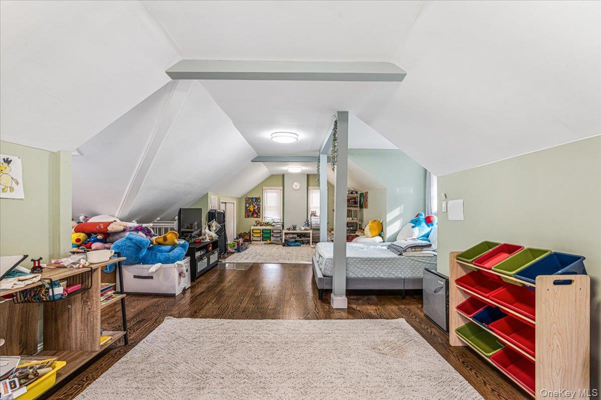 Single Family 170th Street  Queens, NY 11358, MLS-1053602-16