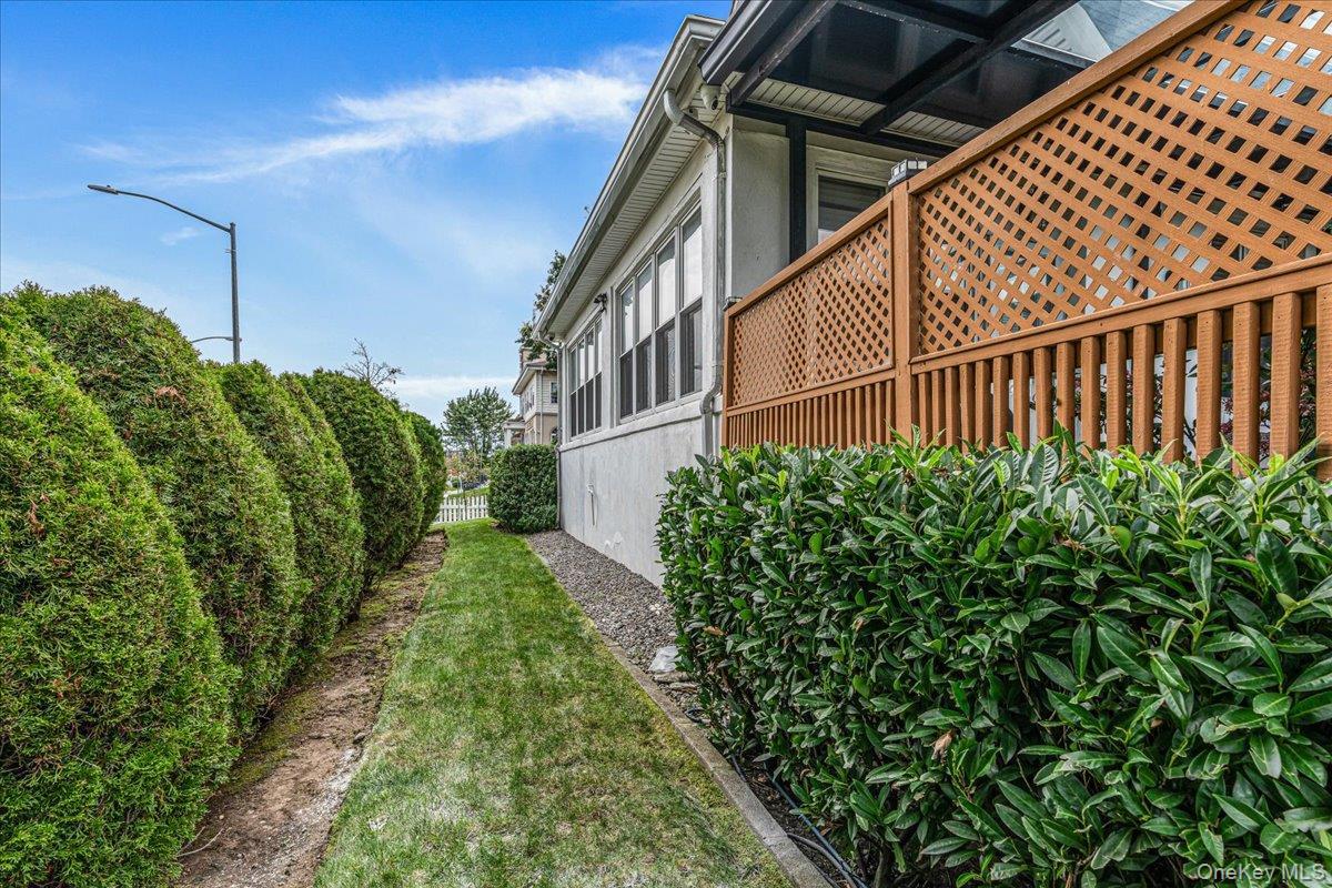 Single Family 170th Street  Queens, NY 11358, MLS-1053602-23