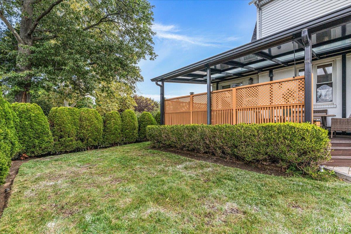 Single Family 170th Street  Queens, NY 11358, MLS-1053602-24