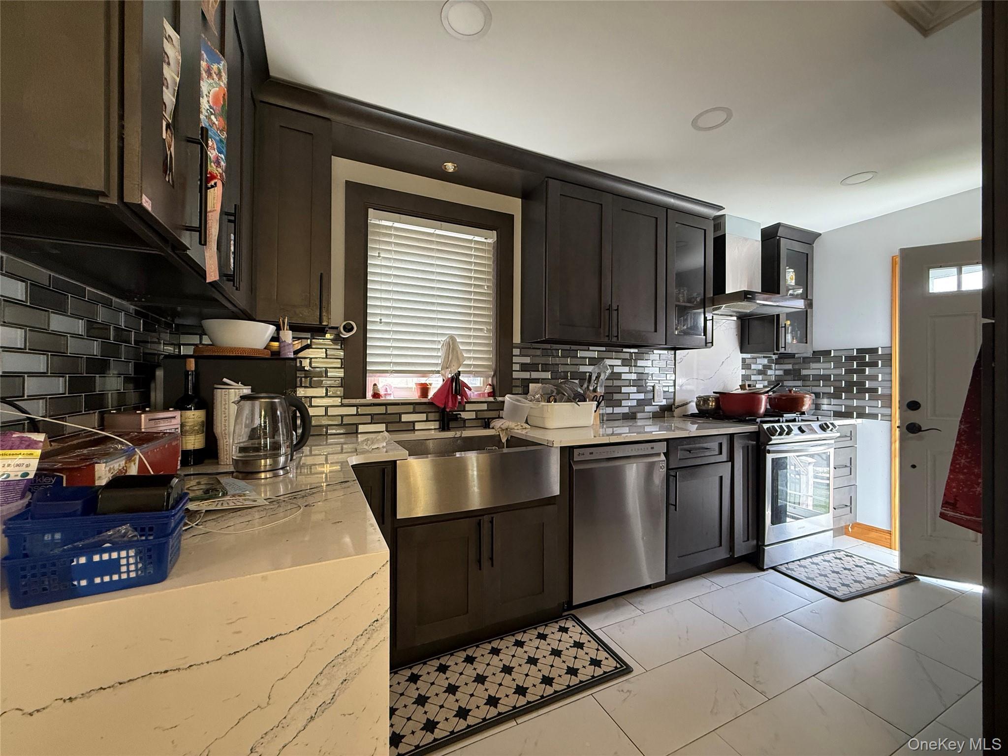Single Family 76th Road Queens, NY 11366, MLS-1053604-3