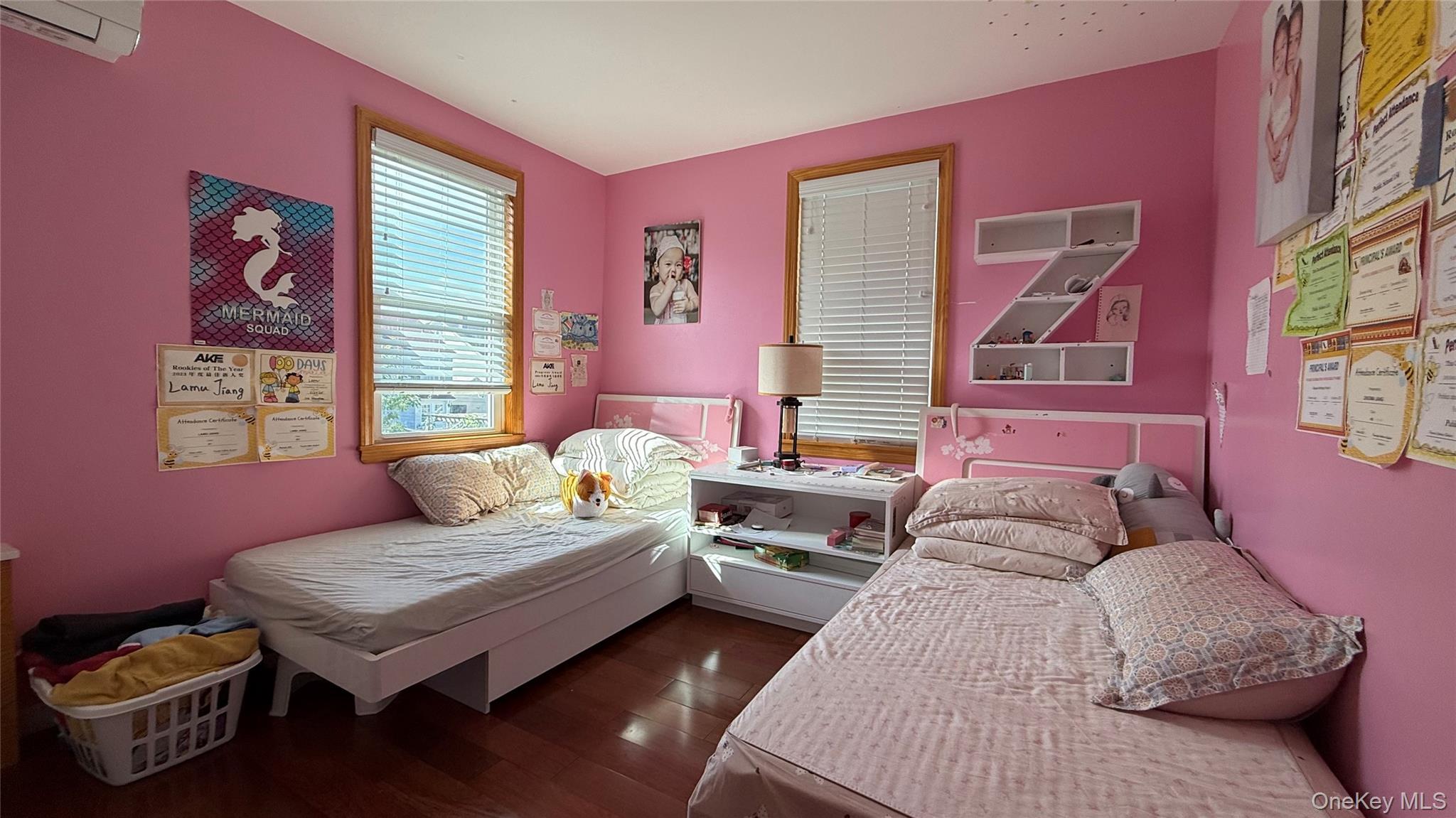 Single Family 76th Road Queens, NY 11366, MLS-1053604-5