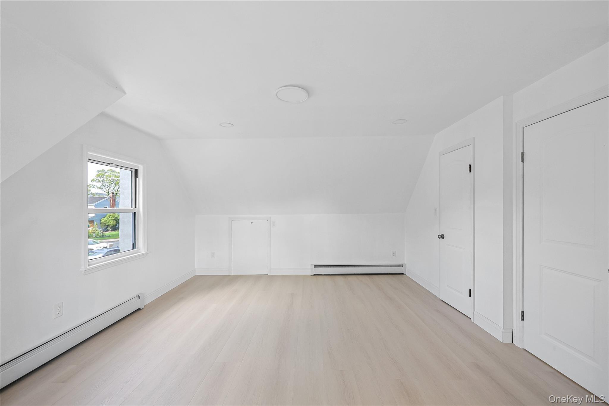 Single Family Arcadia Drive Suffolk County, NY 11746, MLS-1053605-27