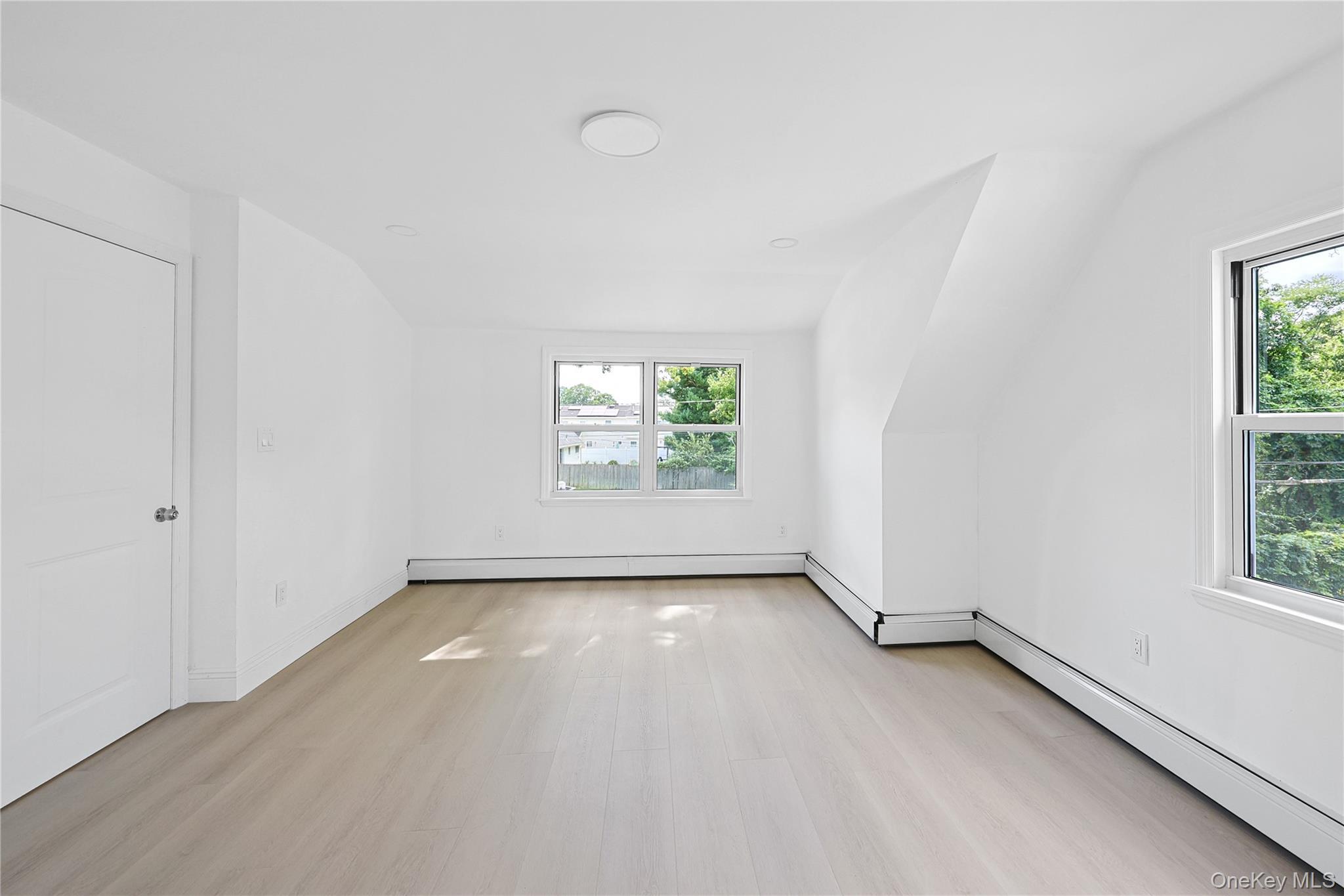 Single Family Arcadia Drive Suffolk County, NY 11746, MLS-1053605-29