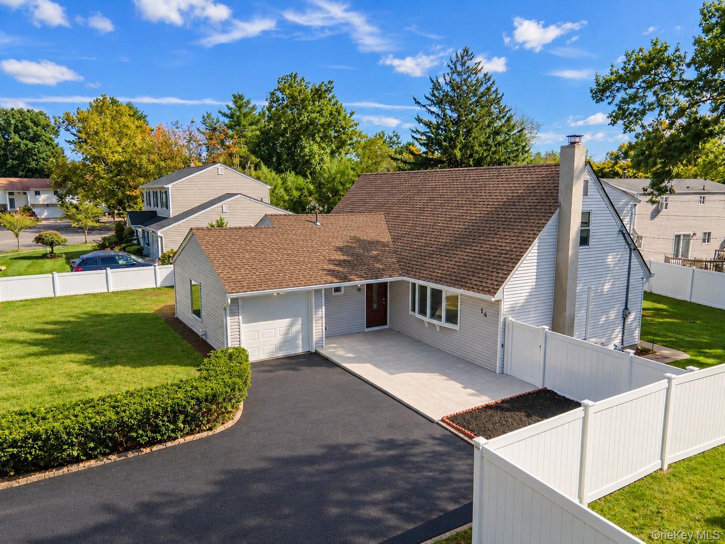 Single Family Arcadia Drive  Suffolk County, NY 11746, MLS-1053605-39