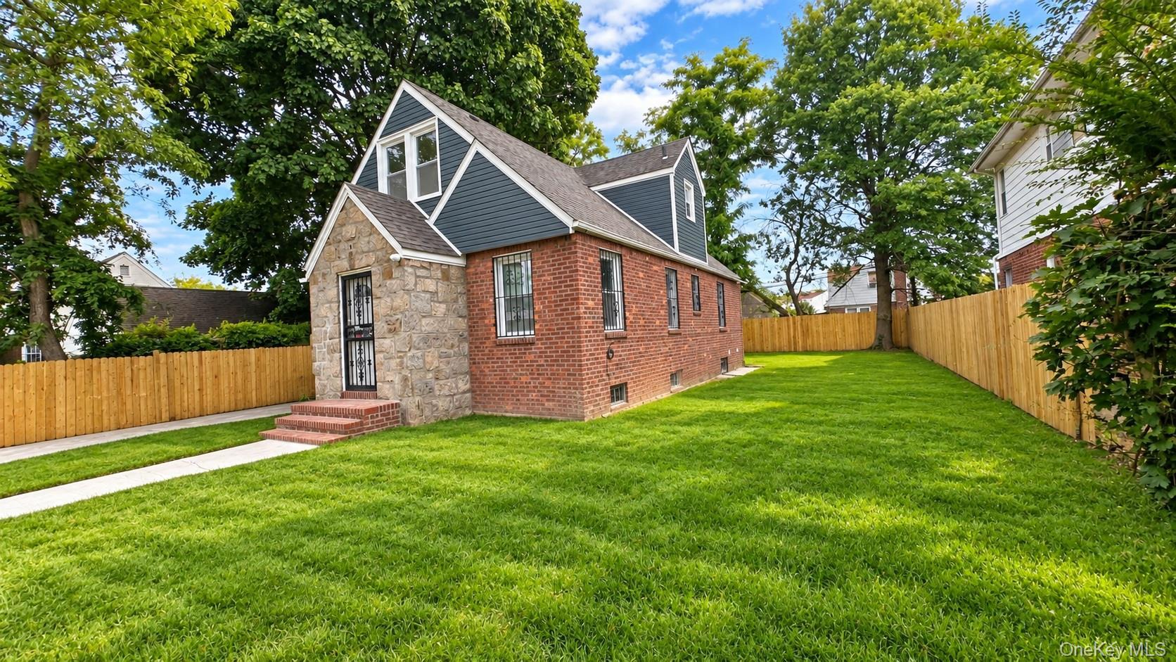 Single Family 231st Street  Queens, NY 11411, MLS-1053609-2