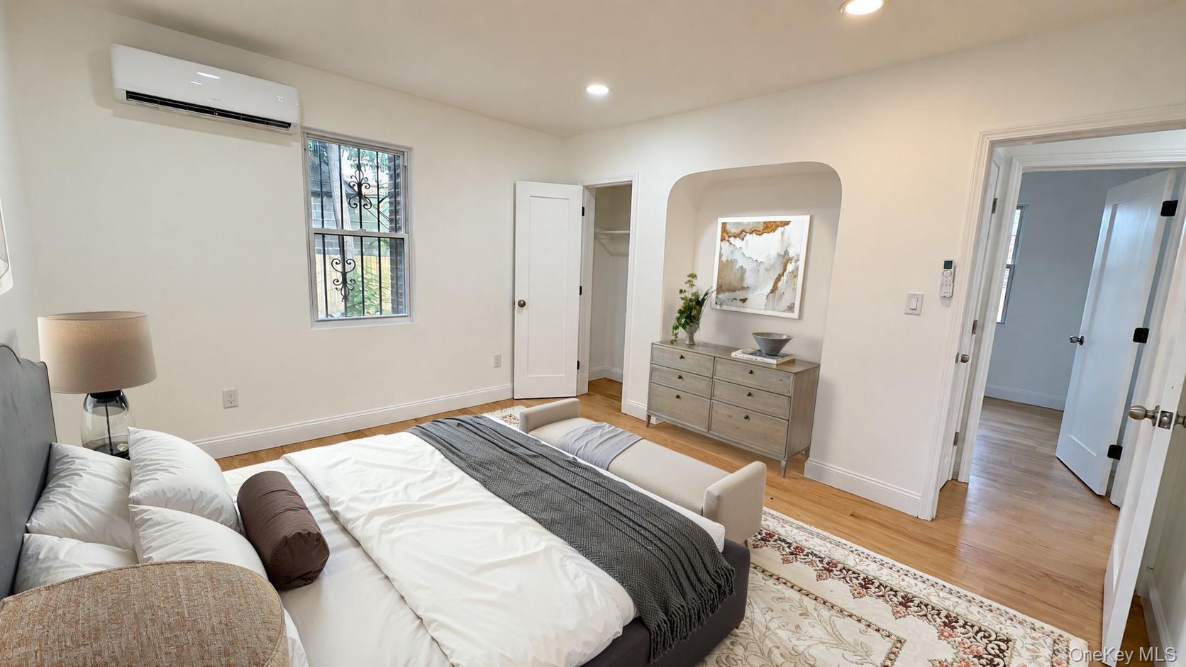 Single Family 231st Street  Queens, NY 11411, MLS-1053609-8