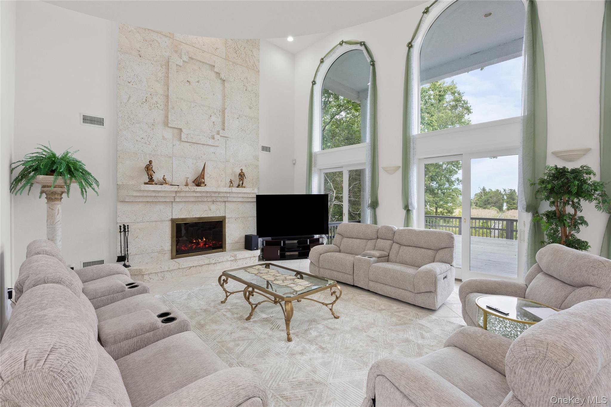 Single Family Paradise Point Road  Suffolk County, NY 11971, MLS-1053616-9
