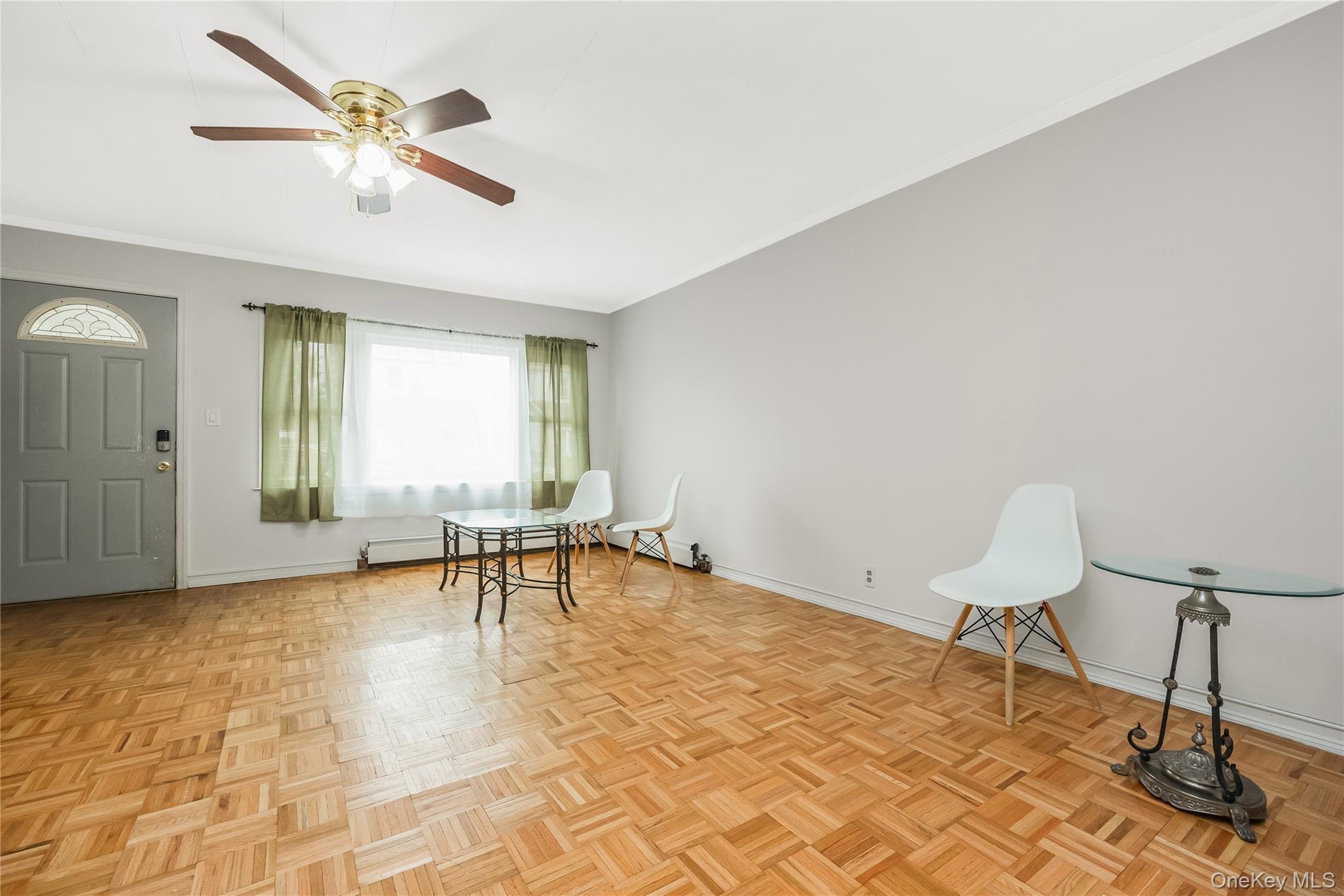 Single Family 76th Avenue  Queens, NY 11366, MLS-1053632-5