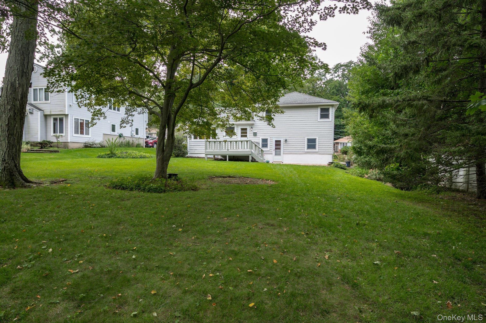Single Family Sheppard Lane Suffolk County, NY 11743, MLS-1053647-21