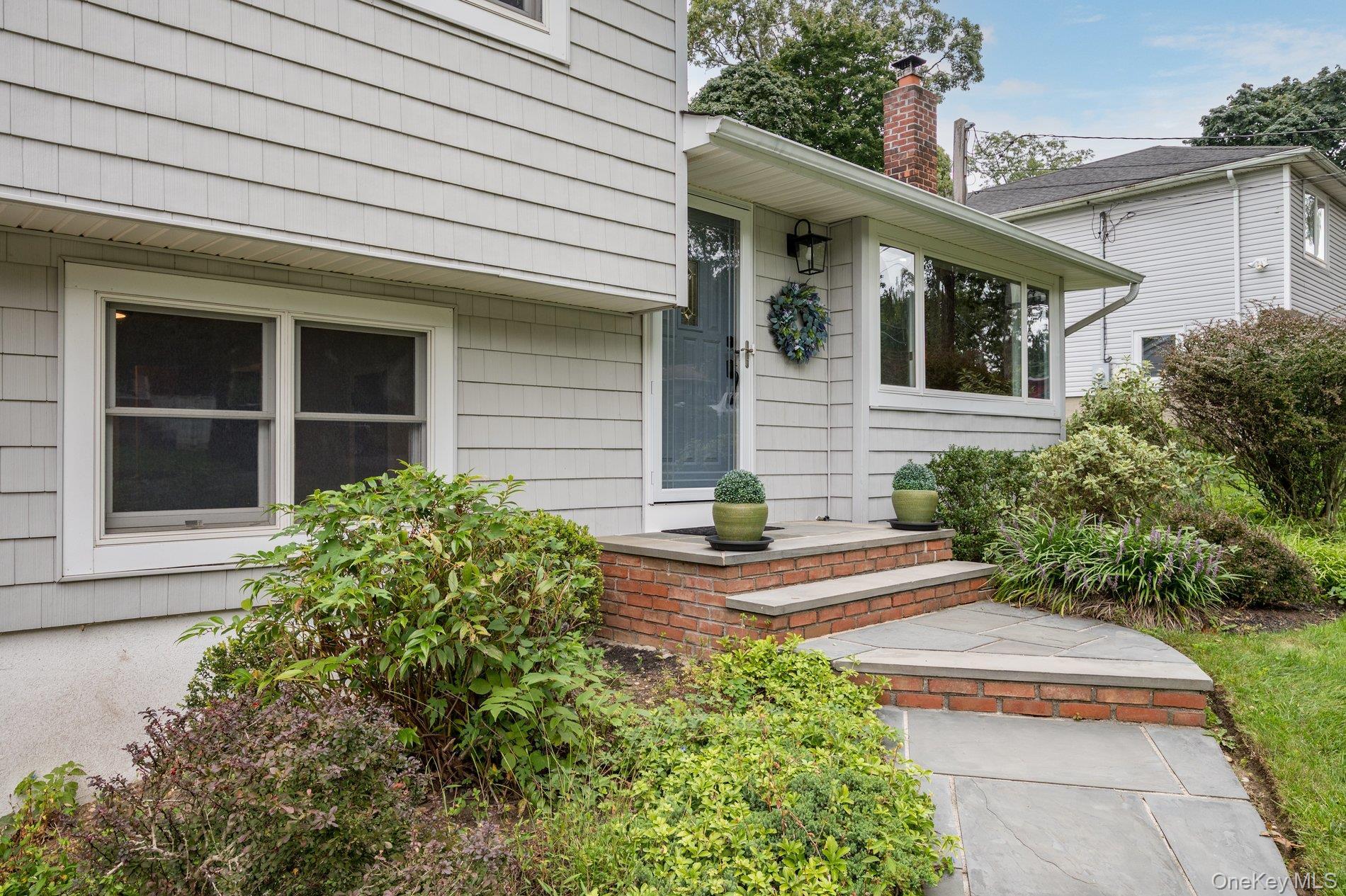 Single Family Sheppard Lane Suffolk County, NY 11743, MLS-1053647-3