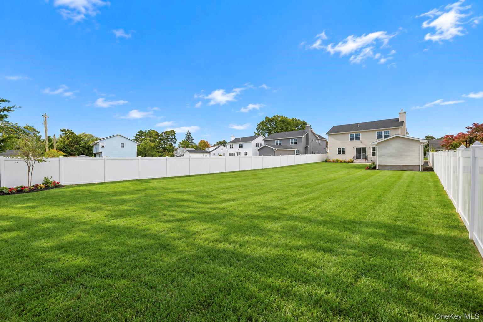 Single Family West Avenue Nassau County, NY 11801, MLS-1053671-35