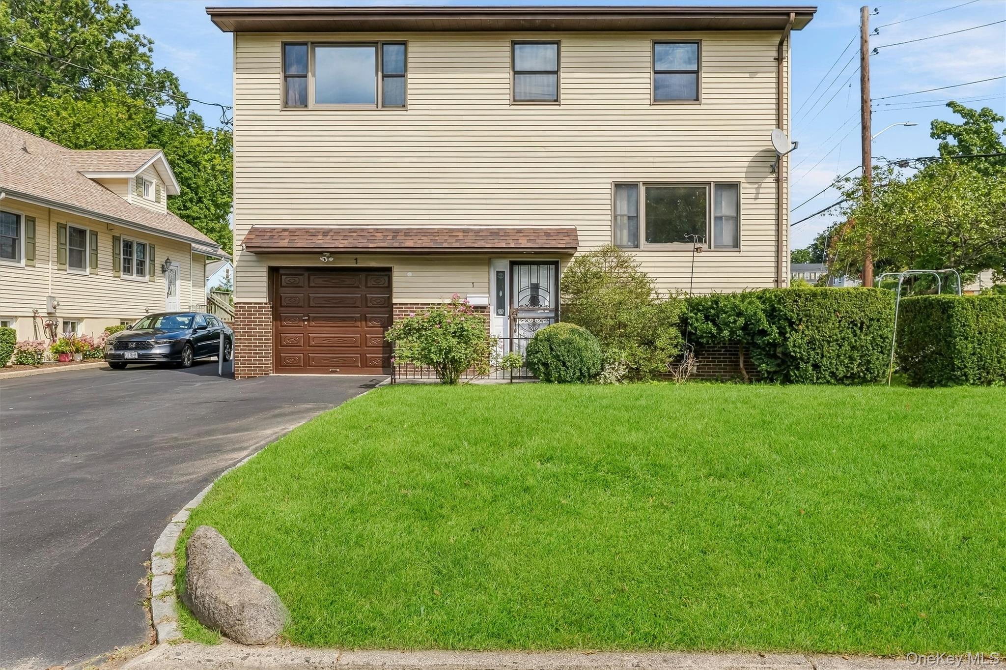 Single Family W Glen Avenue Westchester County, NY 10573, MLS-1053681-2