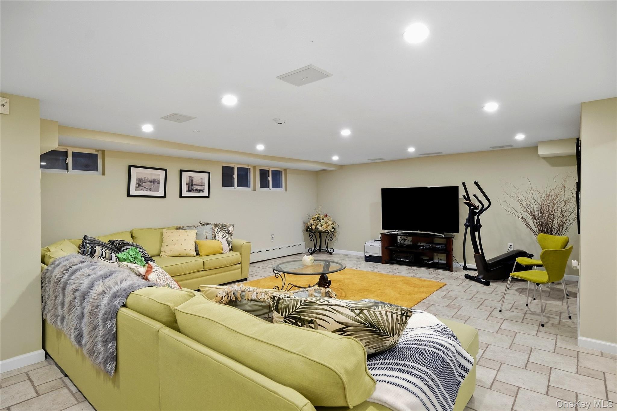 Single Family Gaskell Road Queens, NY 11362, MLS-1053684-28