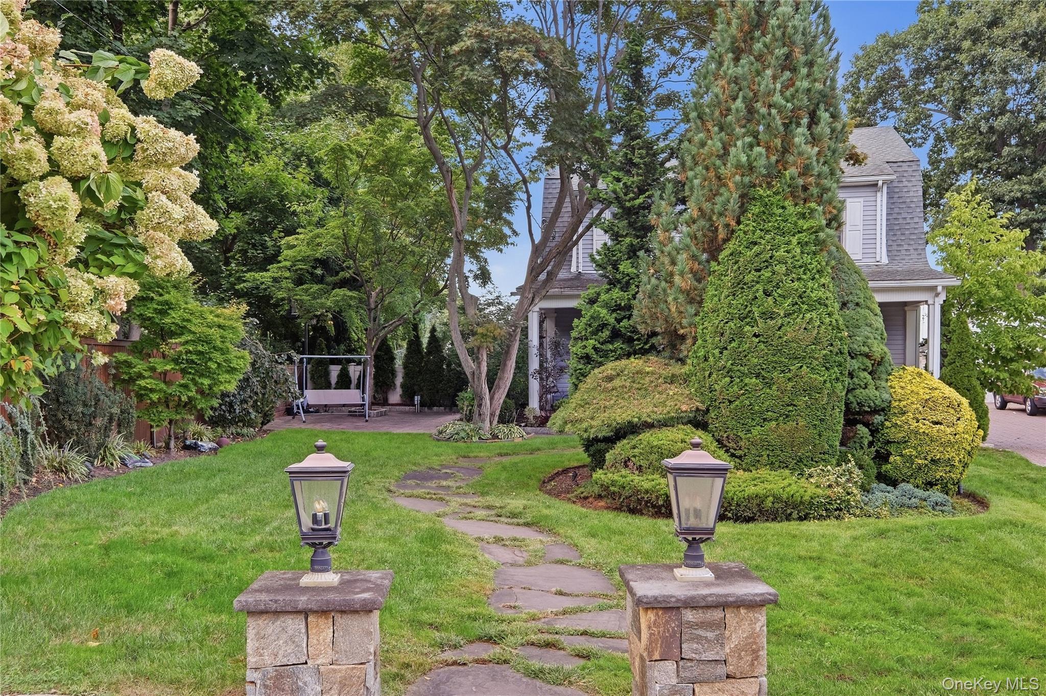 Single Family Gaskell Road Queens, NY 11362, MLS-1053684-6