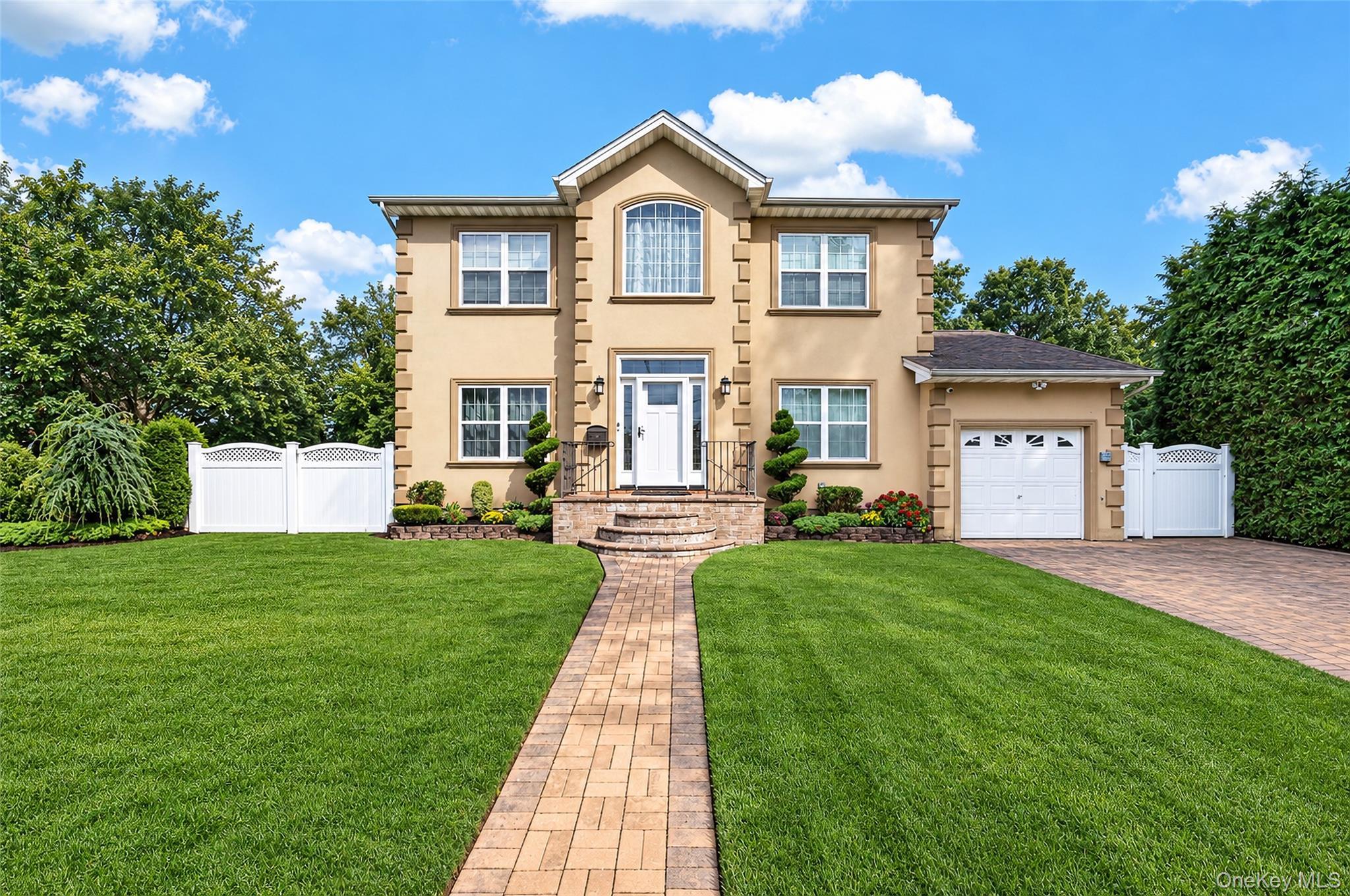 Single Family Orion Court Nassau County, NY 11566, MLS-1053690-2