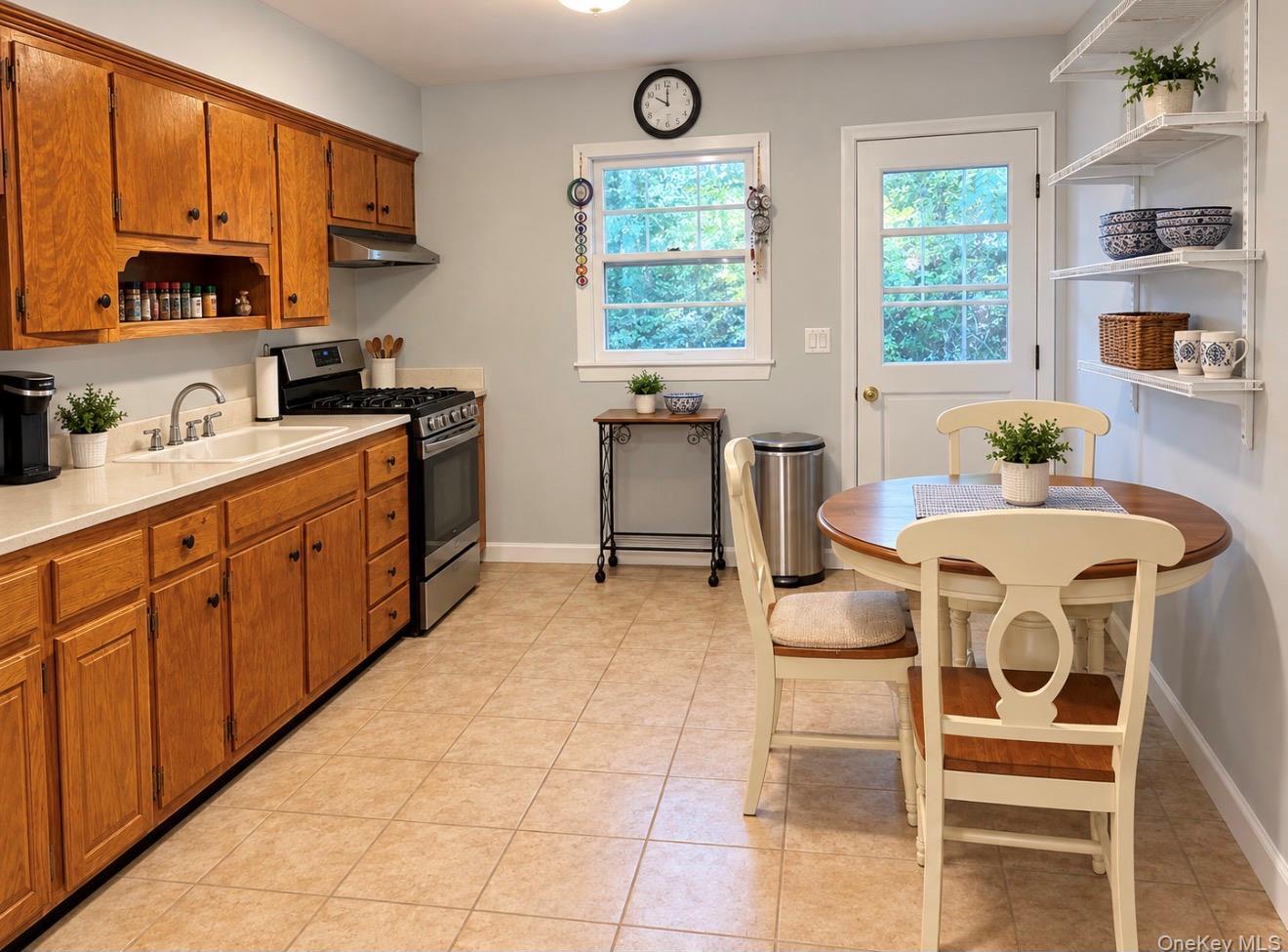 Single Family River Road Suffolk County, NY 11933, MLS-1053733-3