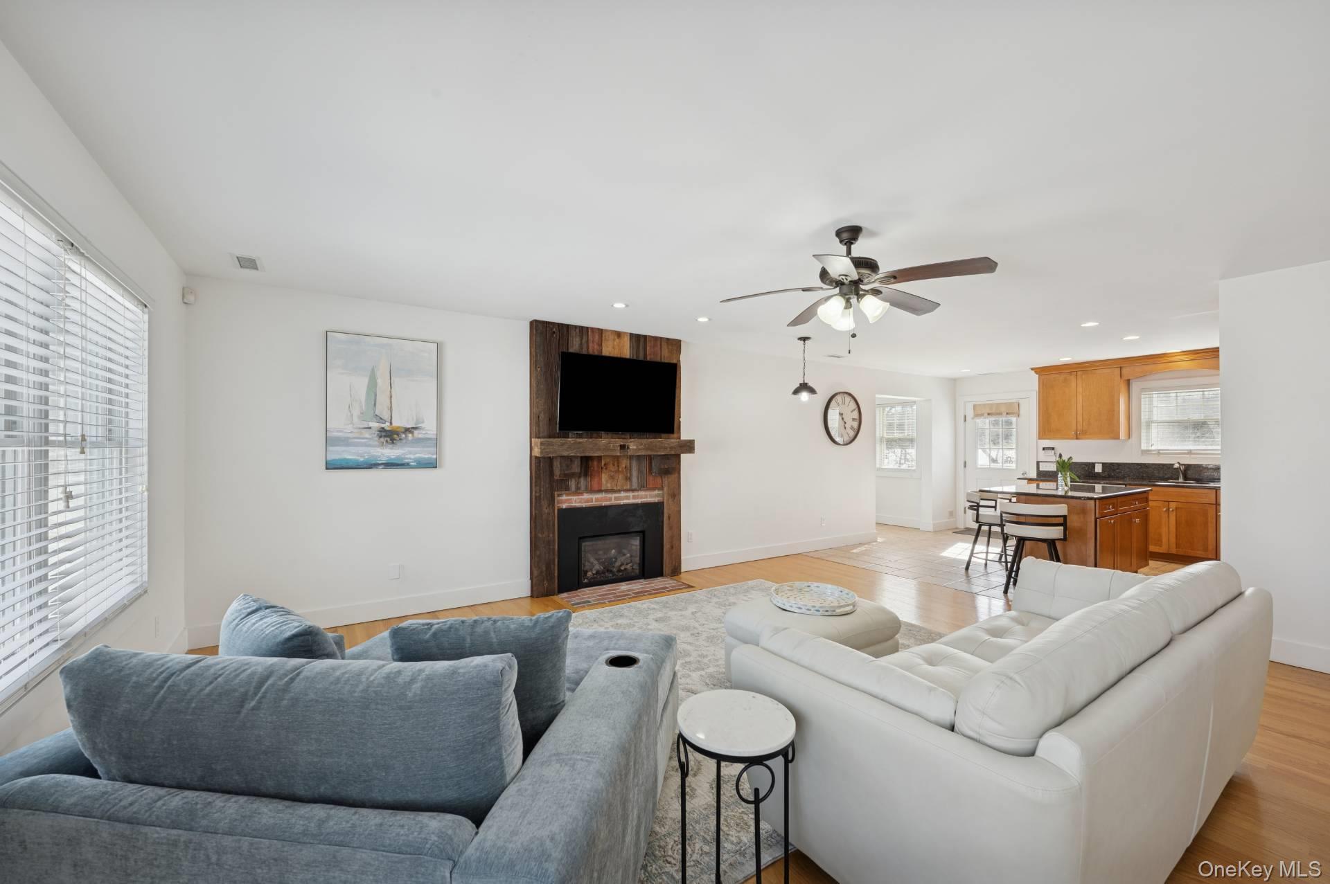 Single Family Sugar Loaf Road Suffolk County, NY 11968, MLS-1053735-13