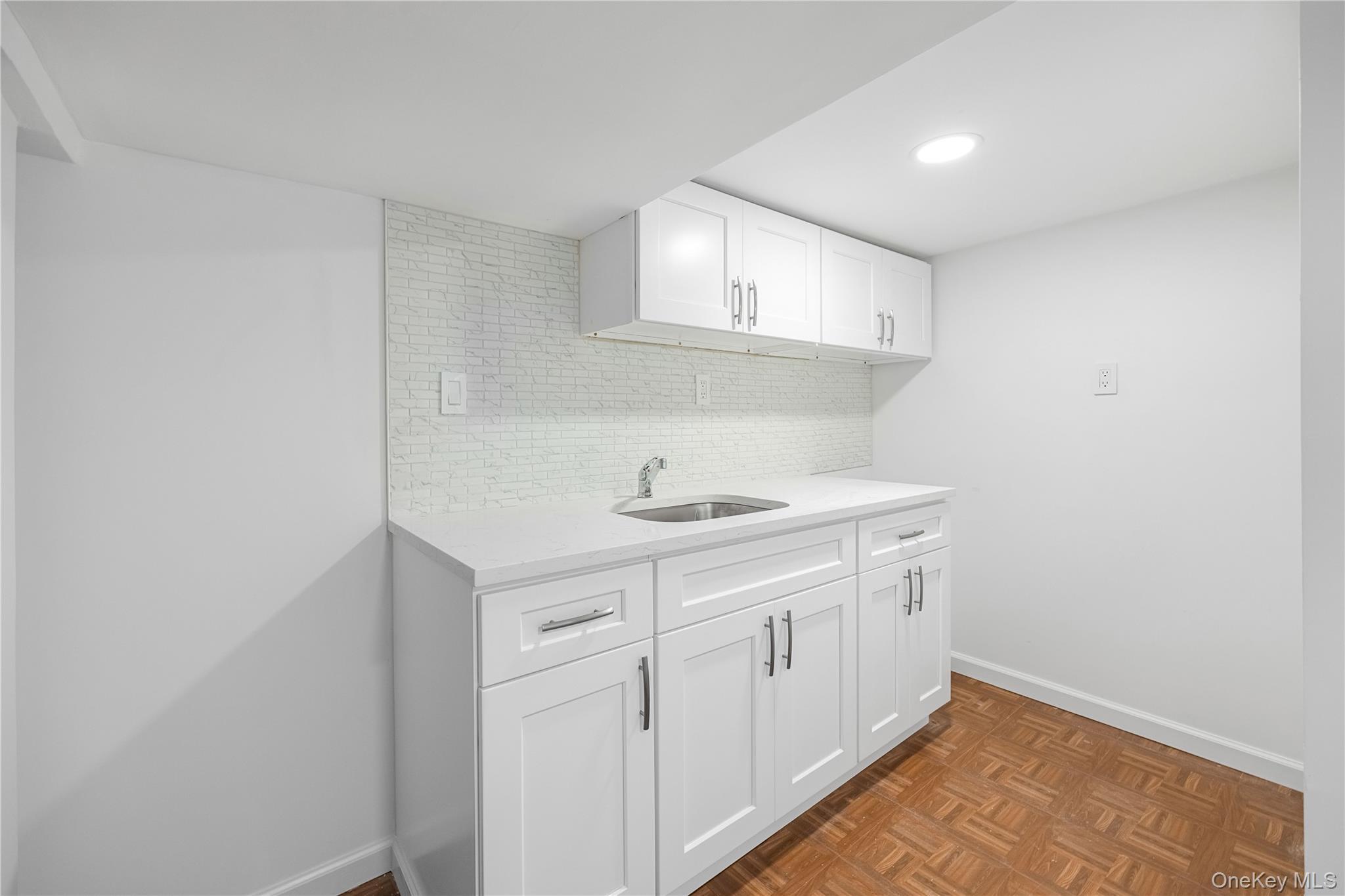 Single Family Monticello Avenue Bronx, NY 10466, MLS-1053755-24