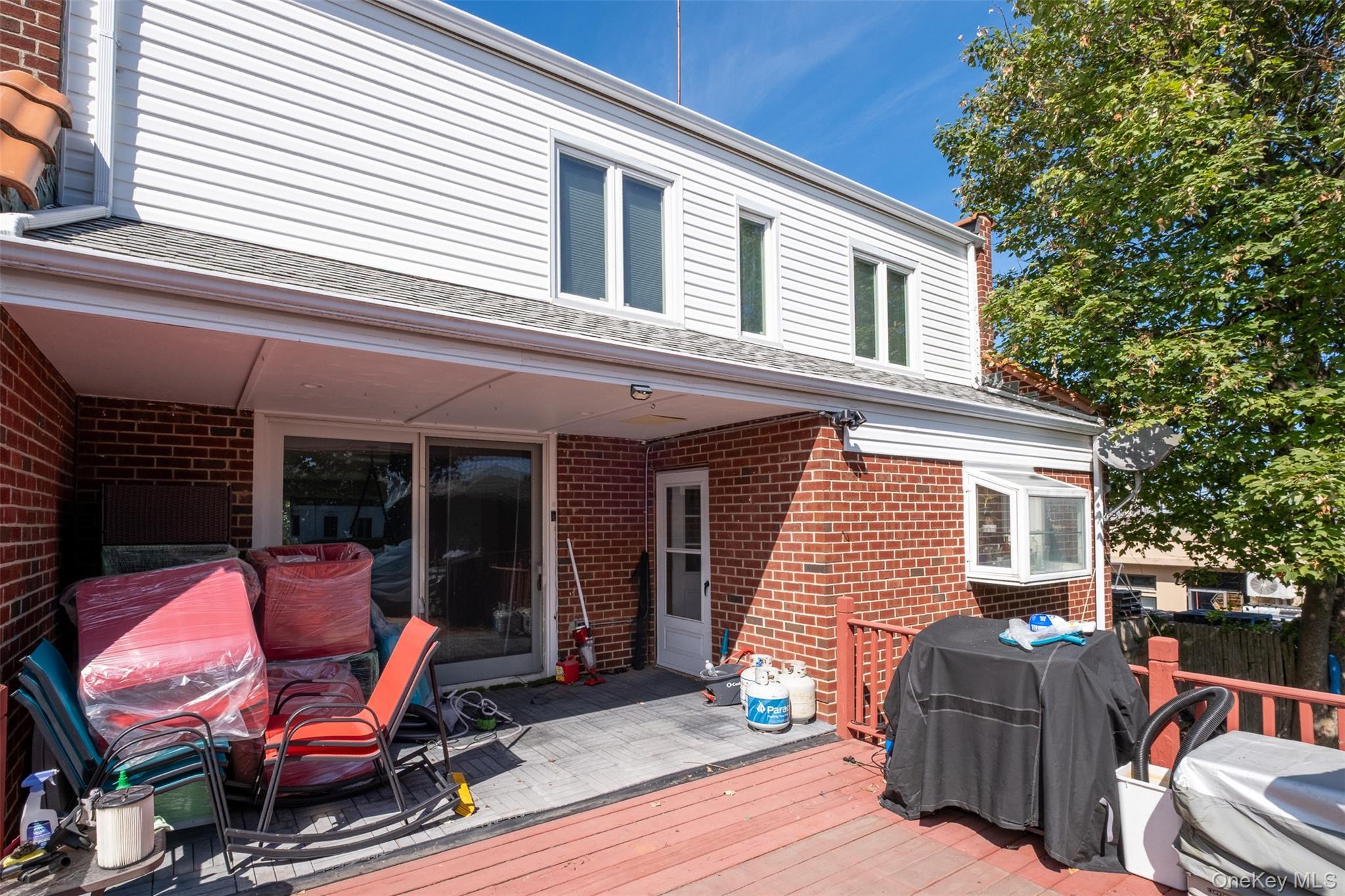 Single Family Reynold Street  Bronx, NY 10464, MLS-1053756-22